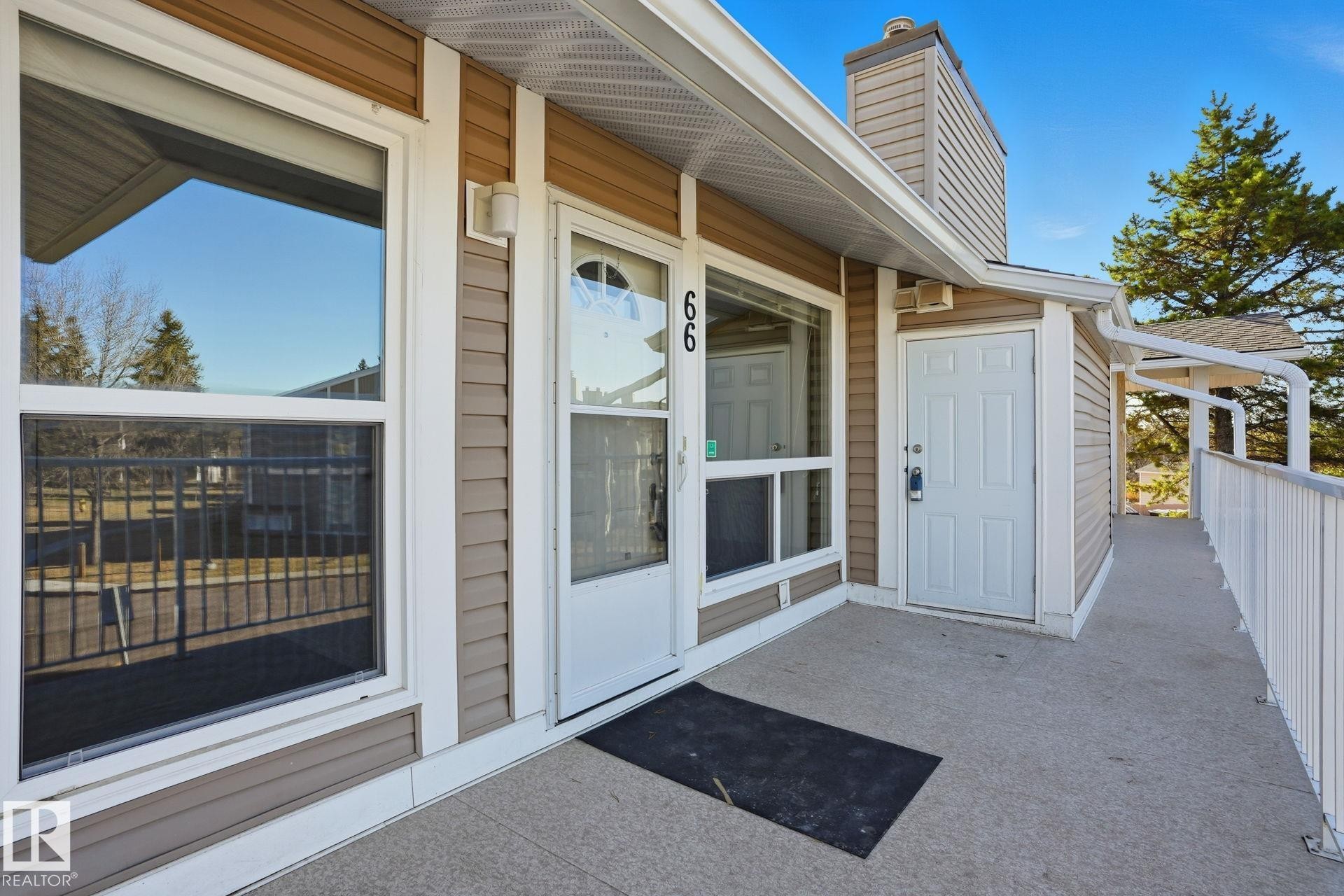 












66 2204 118 Street

,
Edmonton,




AB
T6J 5K2

