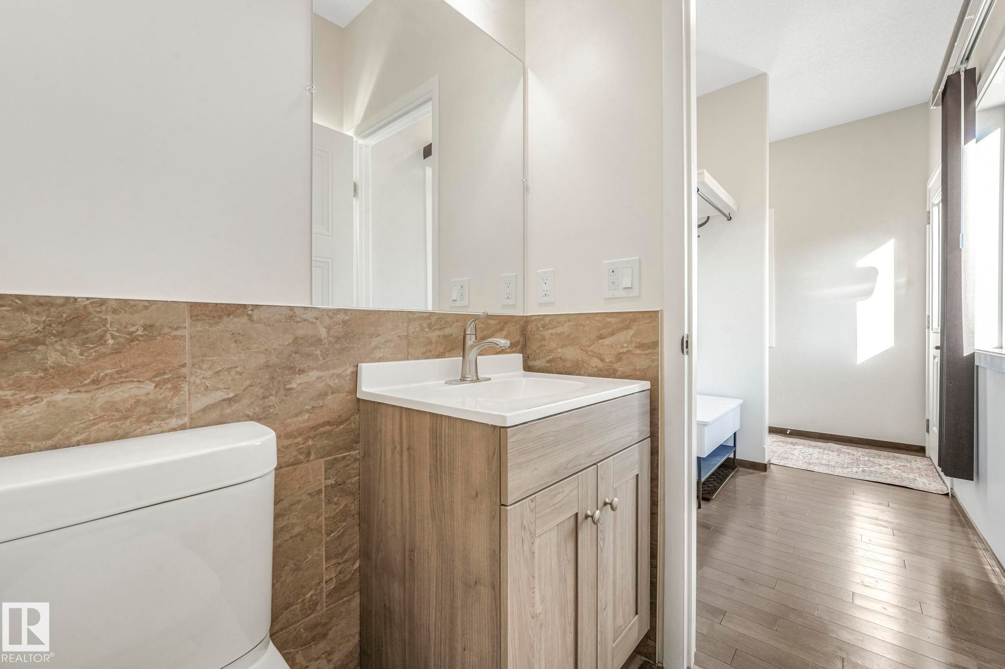 












11625 126 Street

,
Edmonton,




AB
T5M 0R9

