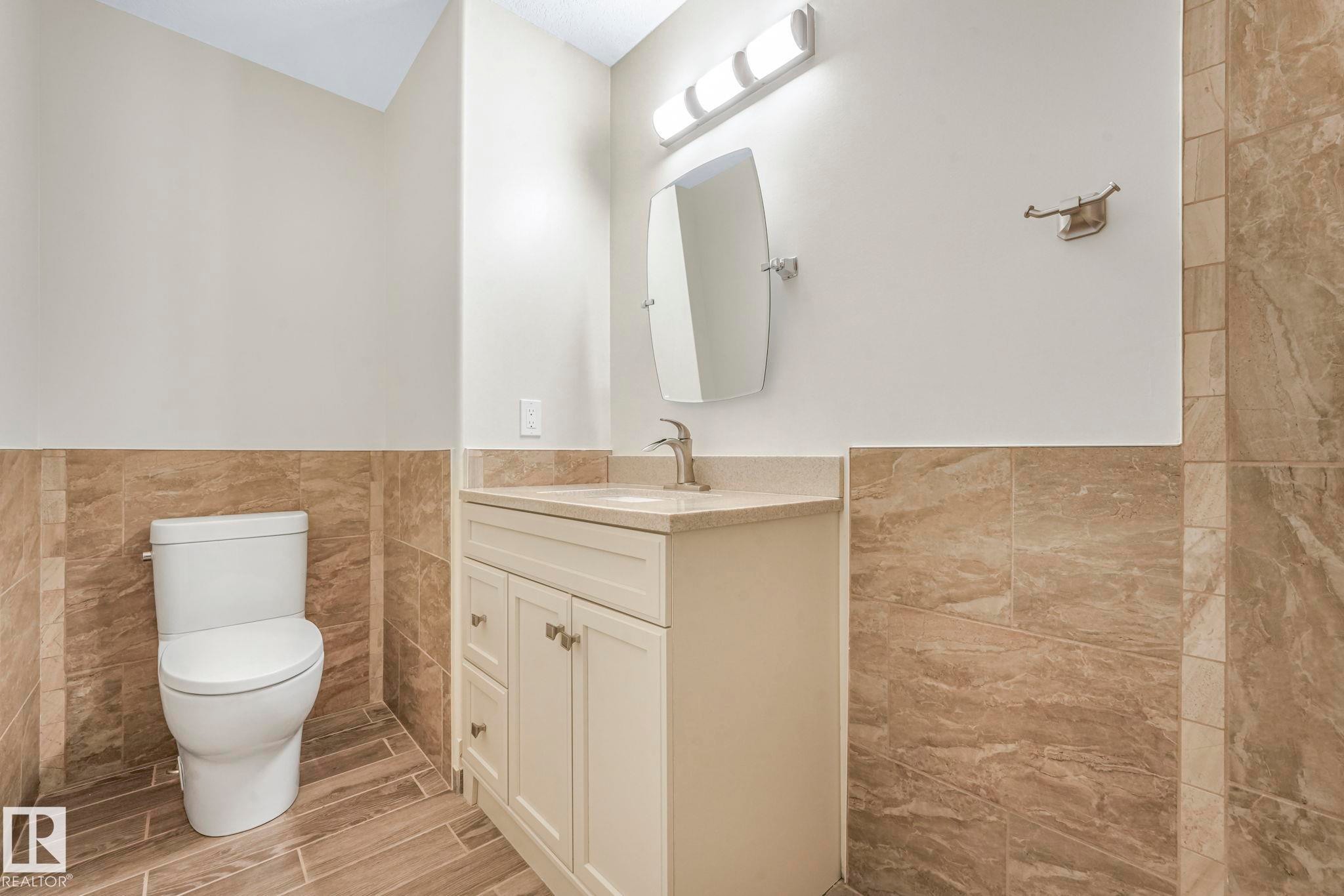 












11625 126 Street

,
Edmonton,




AB
T5M 0R9

