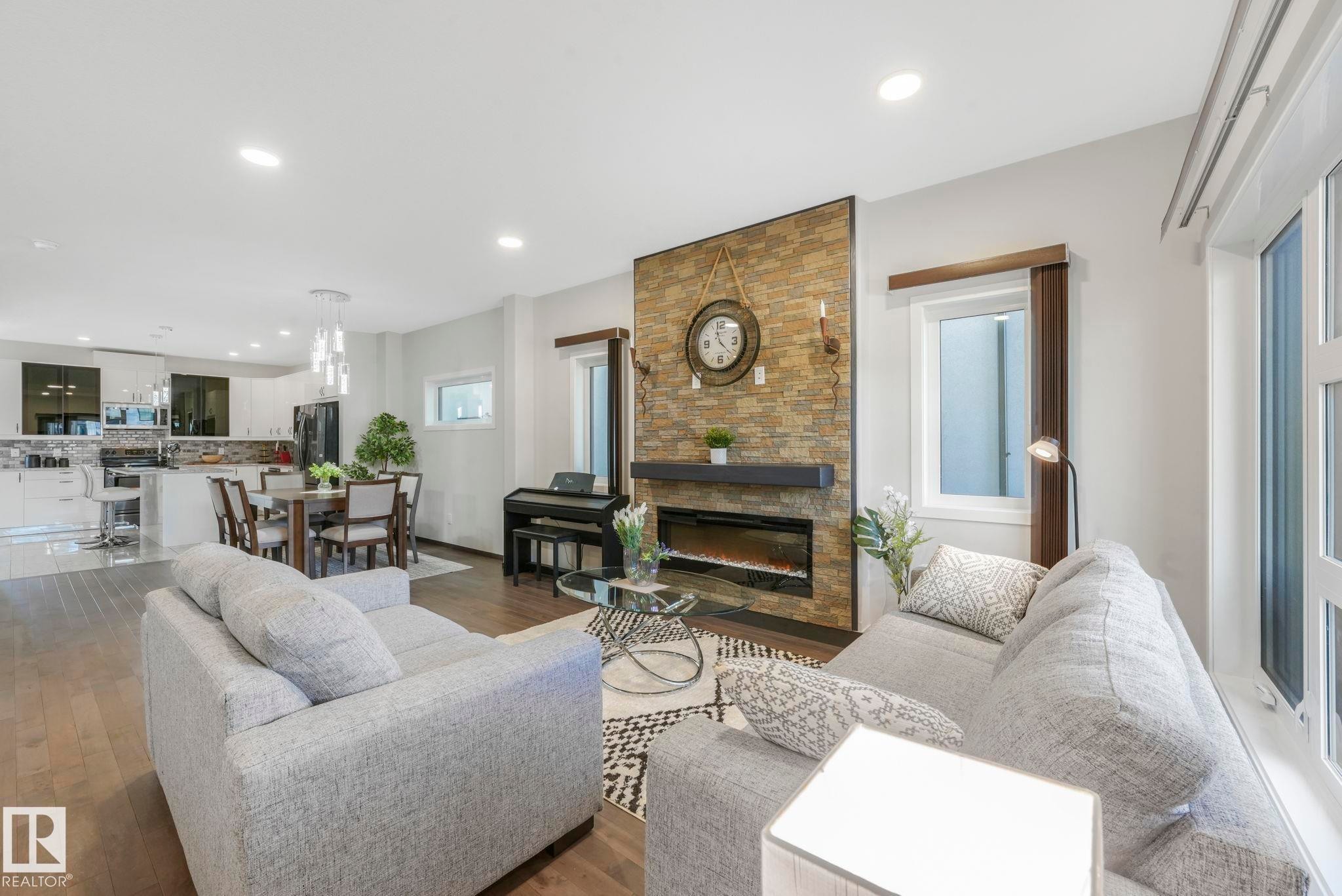 












11625 126 Street

,
Edmonton,




AB
T5M 0R9

