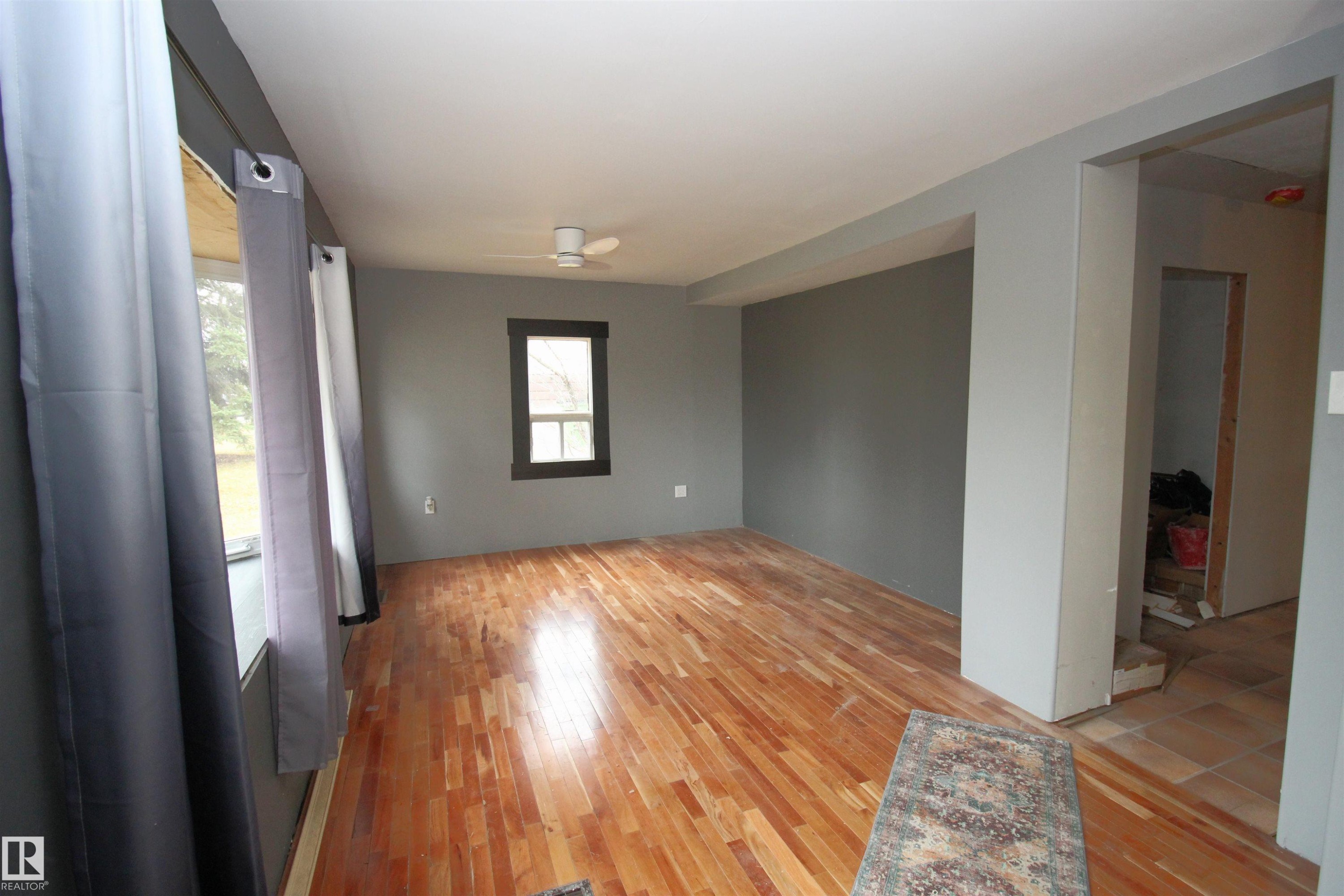 












10228 104 Street

,
Westlock,




AB
T7P 1V6

