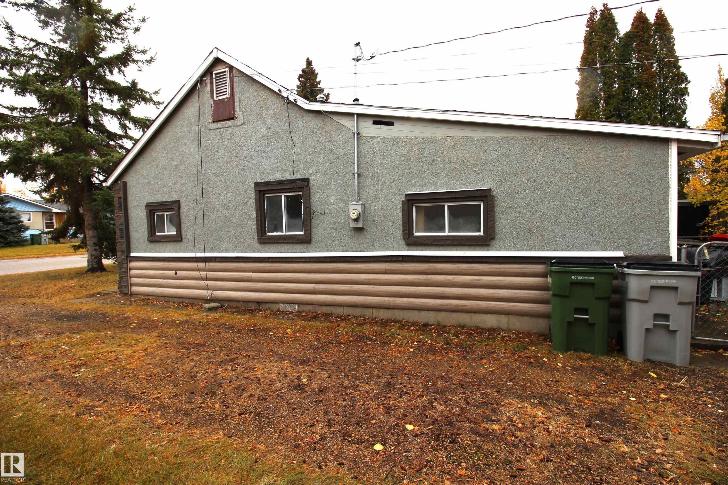 












10228 104 Street

,
Westlock,




AB
T7P 1V6

