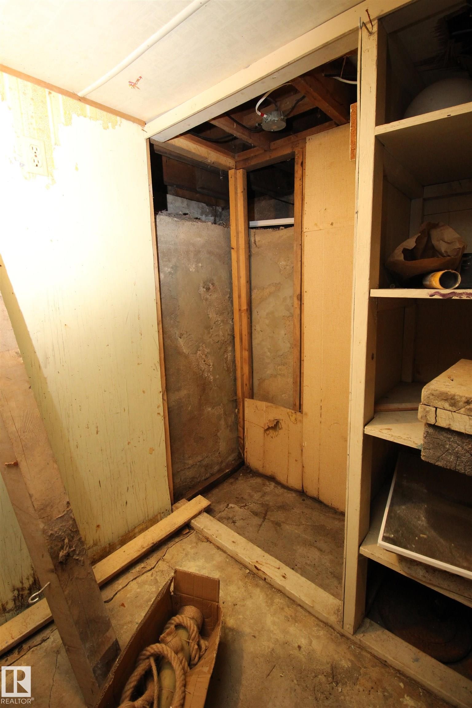 












10228 104 Street

,
Westlock,




AB
T7P 1V6

