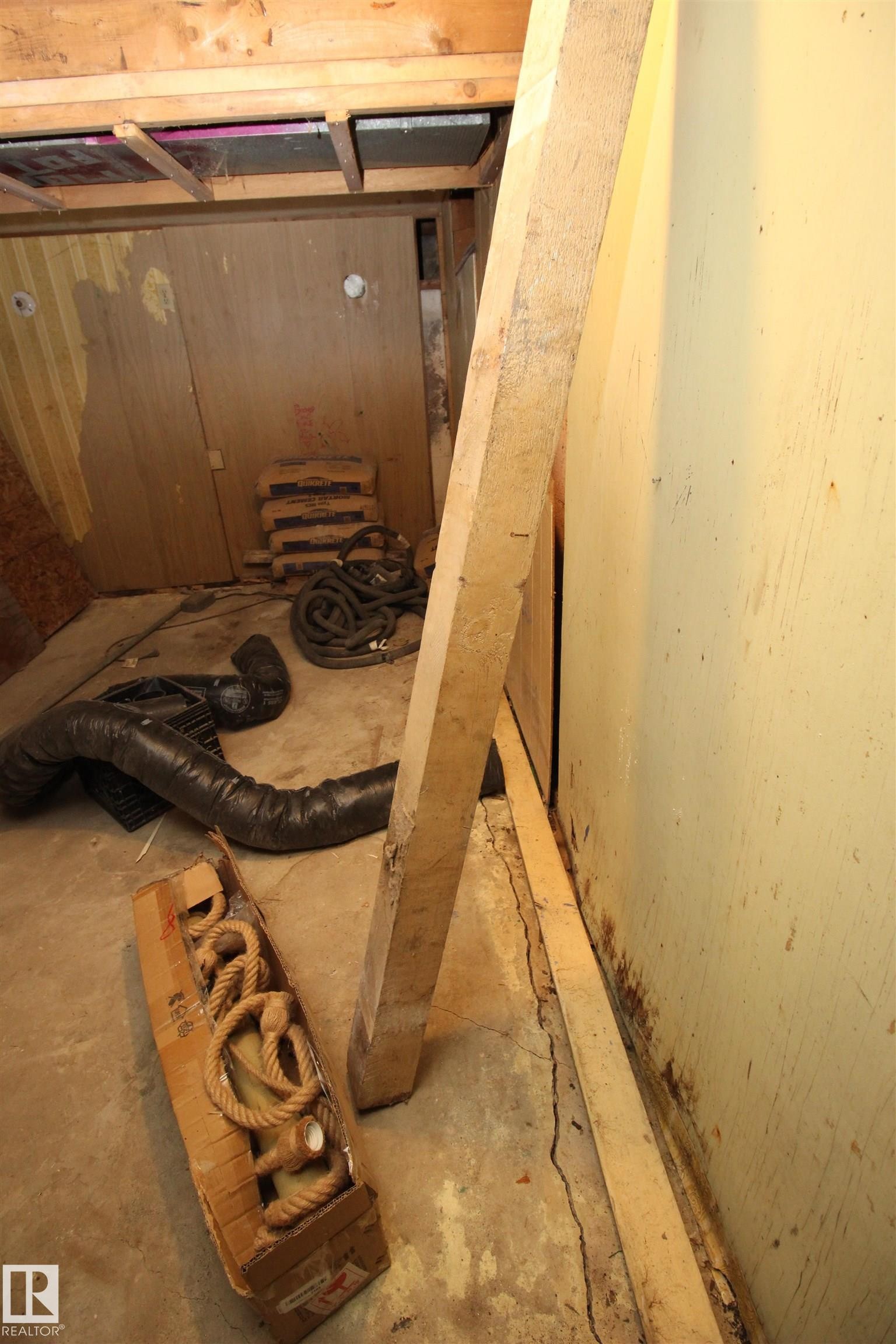 












10228 104 Street

,
Westlock,




AB
T7P 1V6

