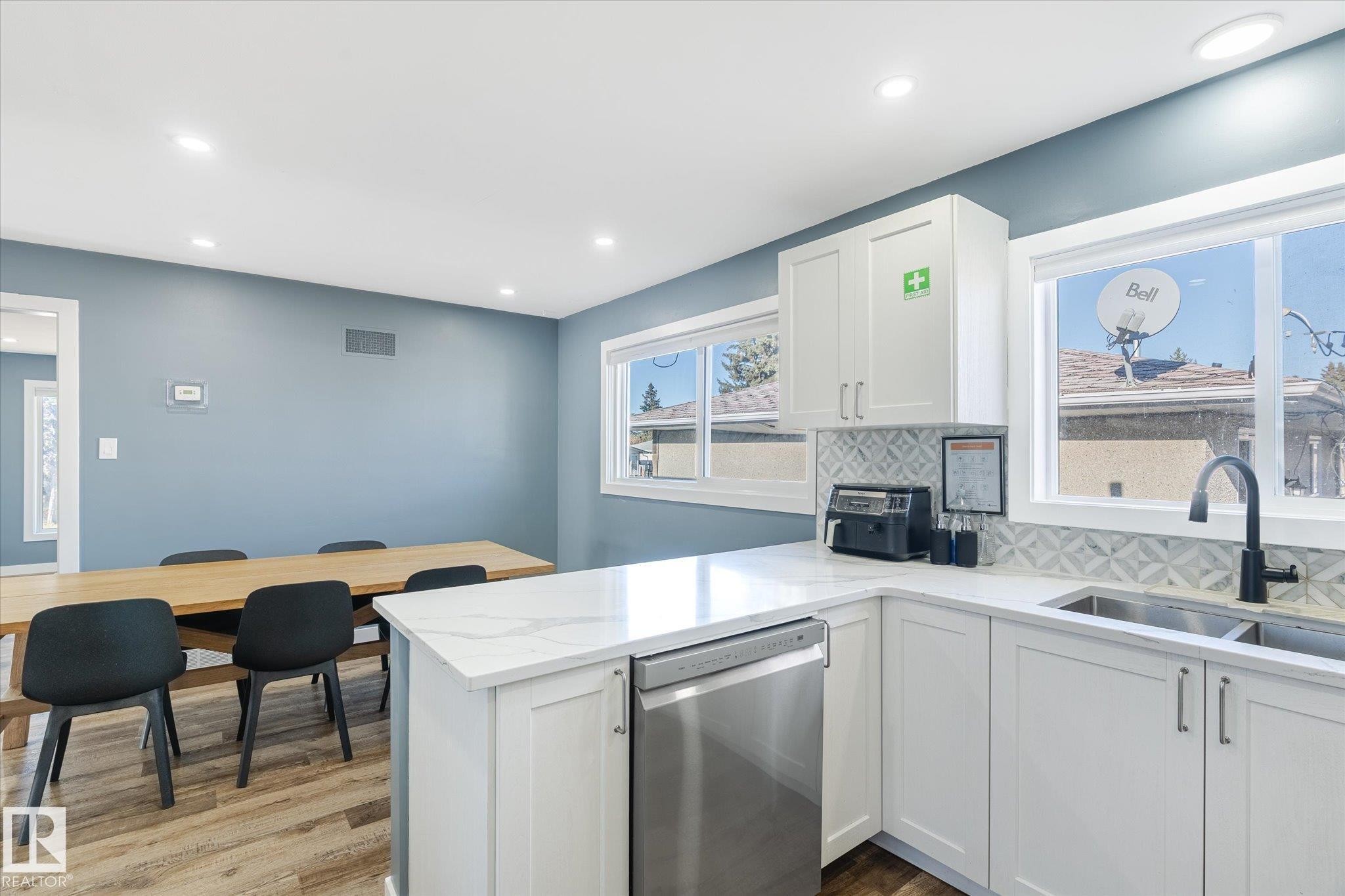 












12707 & 12709 92 Street

,
Edmonton,




AB
T5E 3R3

