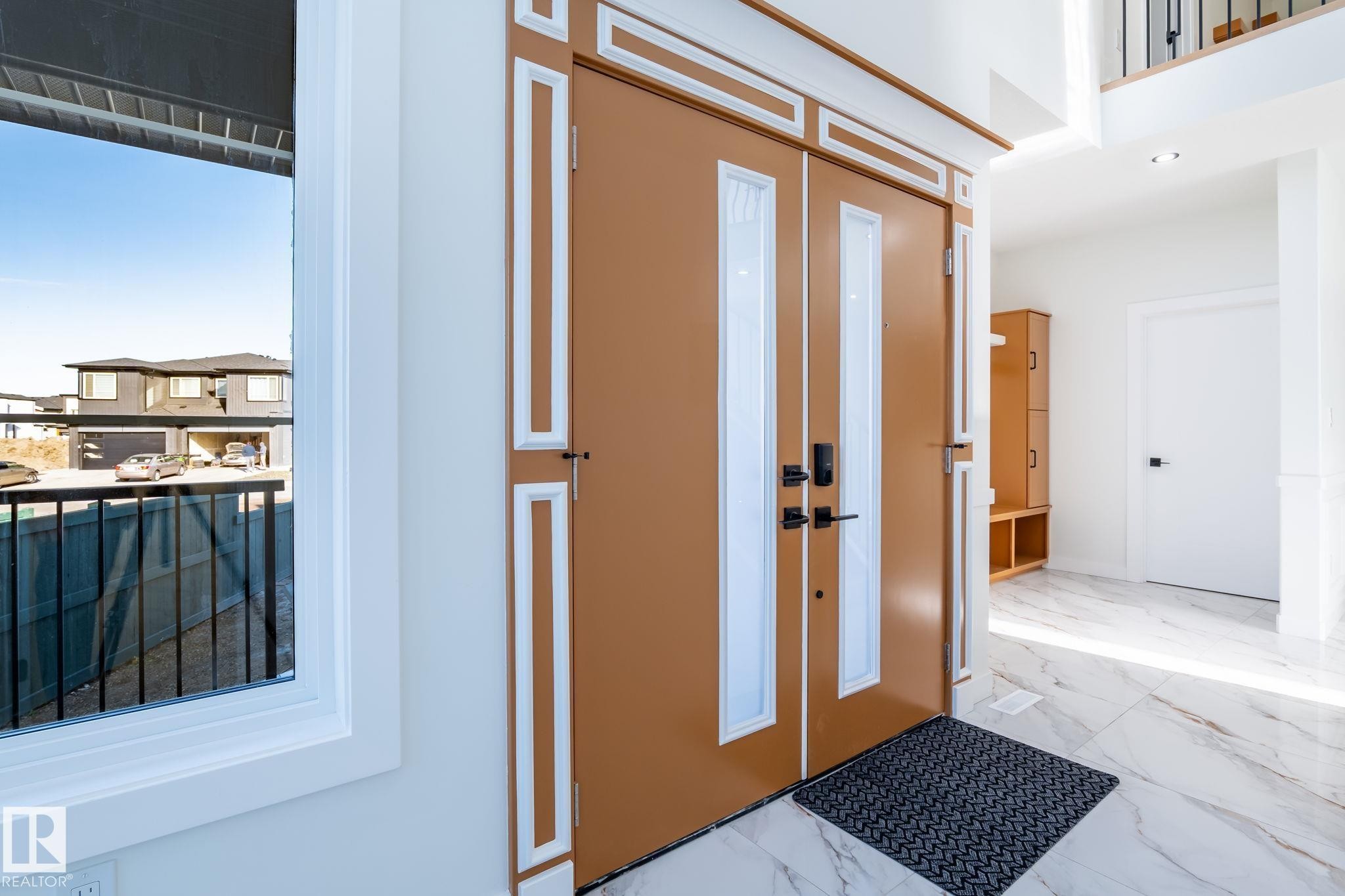 












2005 154 Avenue

,
Edmonton,




AB
T5Y 4H7

