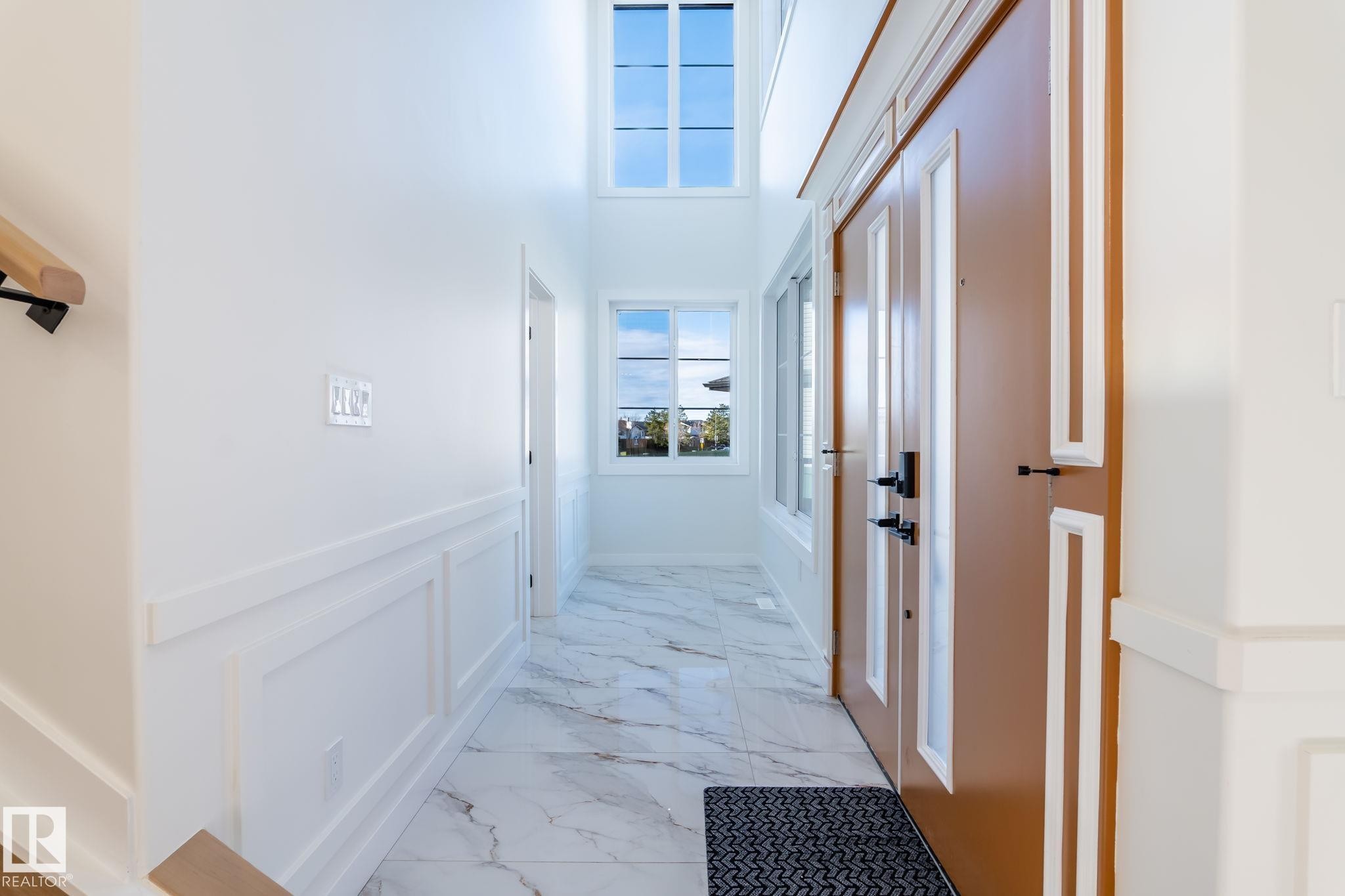 












2005 154 Avenue

,
Edmonton,




AB
T5Y 4H7

