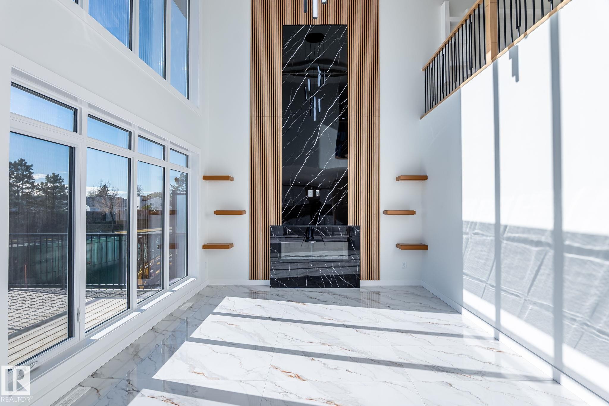 












2003 154 Avenue

,
Edmonton,




AB
T5Y 4H7

