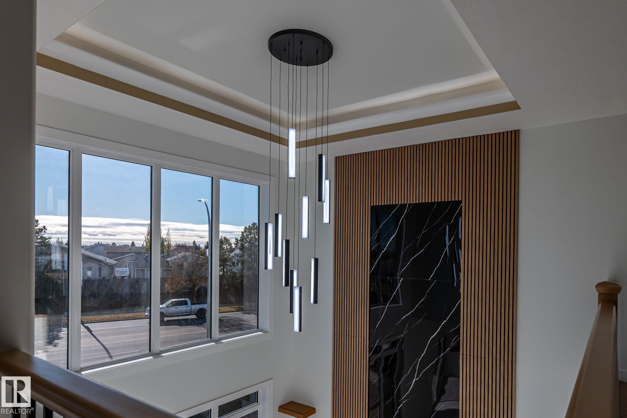 












2003 154 Avenue

,
Edmonton,




AB
T5Y 4H7

