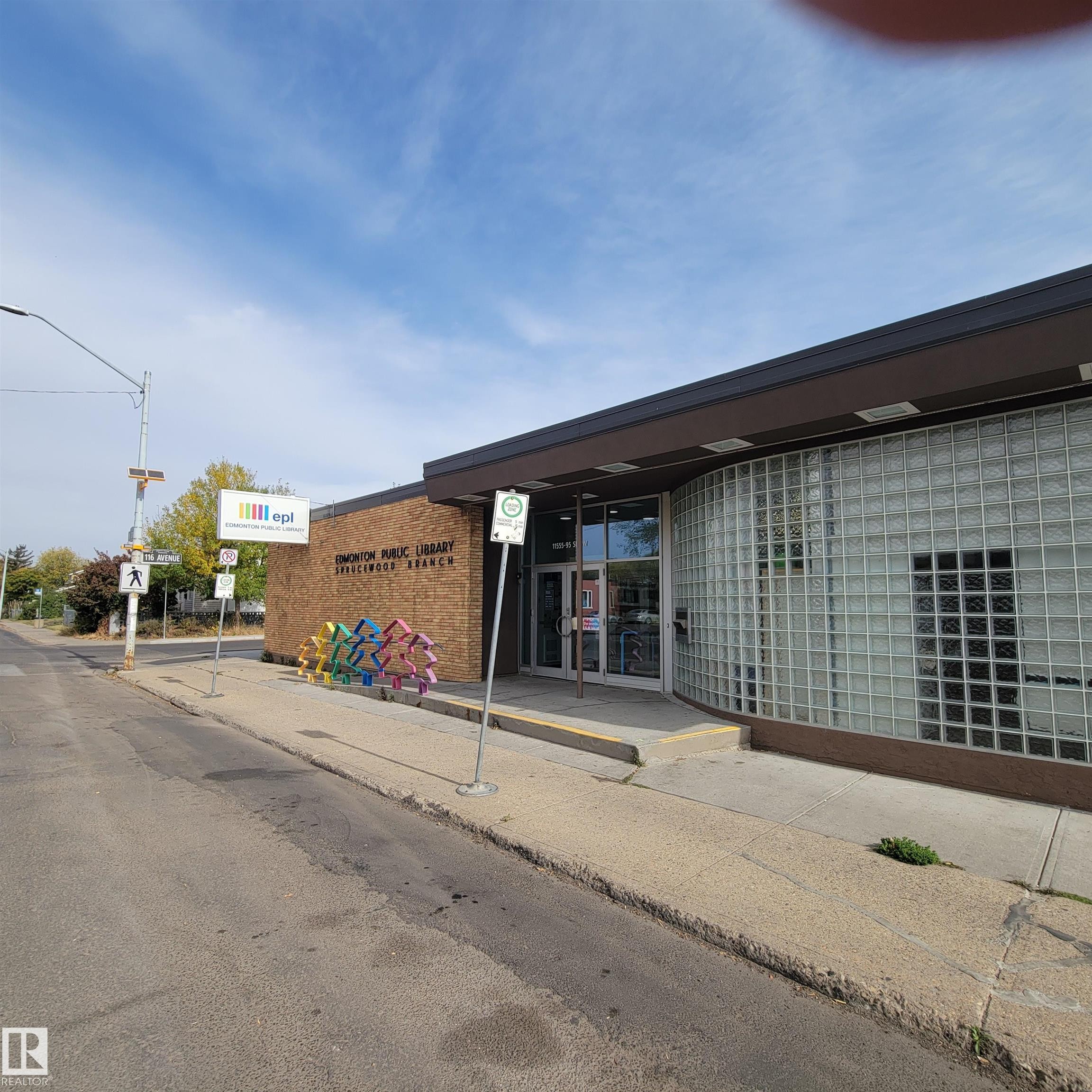 












11545 95 Street

,
Edmonton,




AB
T5G 1L5


