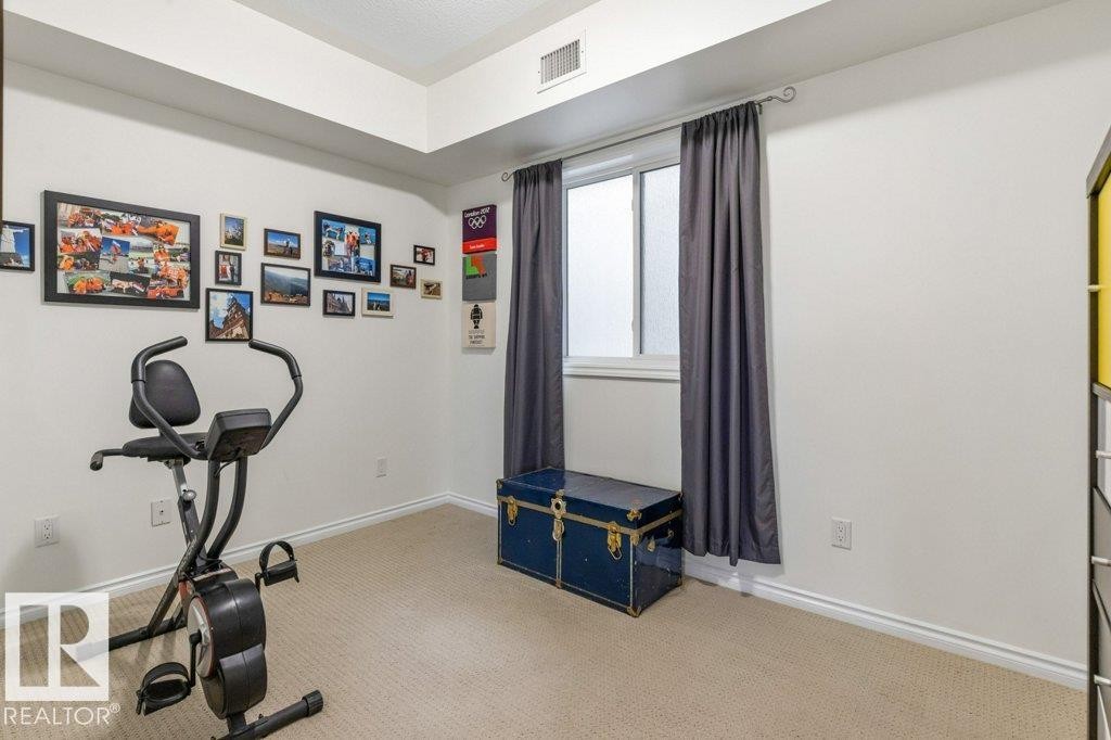 












405 10606 102 Avenue

,
Edmonton,




AB
T5J 5E9

