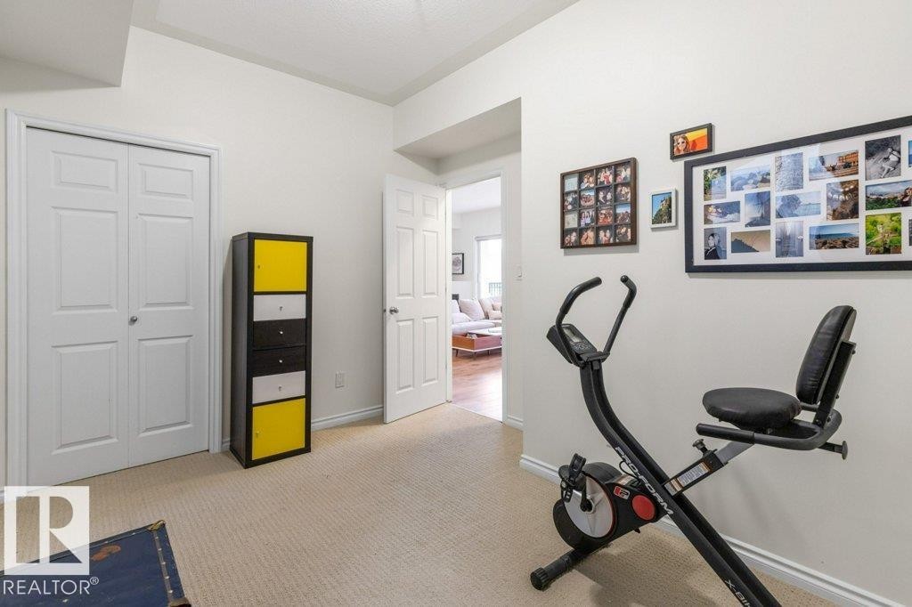 












405 10606 102 Avenue

,
Edmonton,




AB
T5J 5E9

