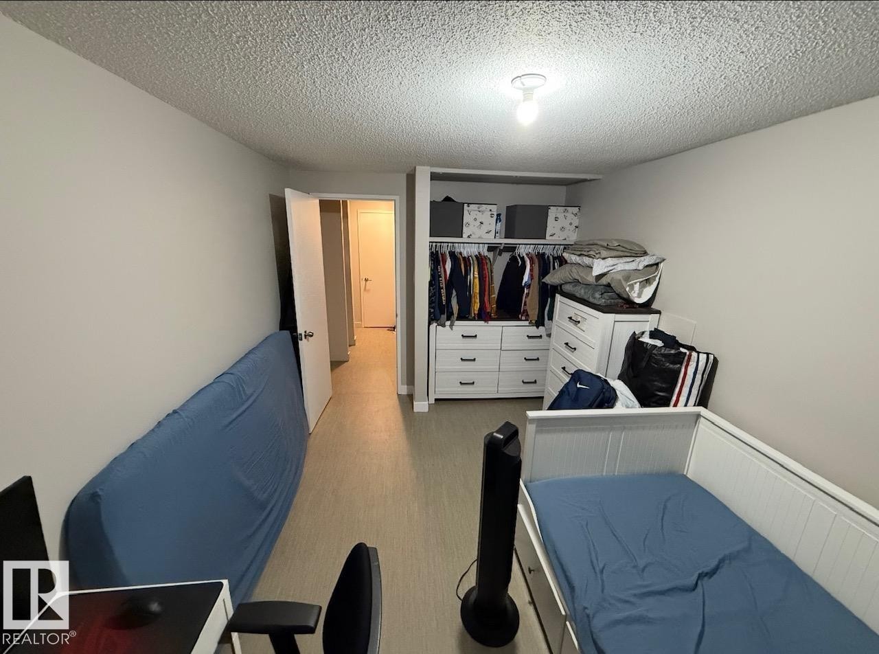 












108 7805 159 Street

,
Edmonton,




AB
T5R 2E1

