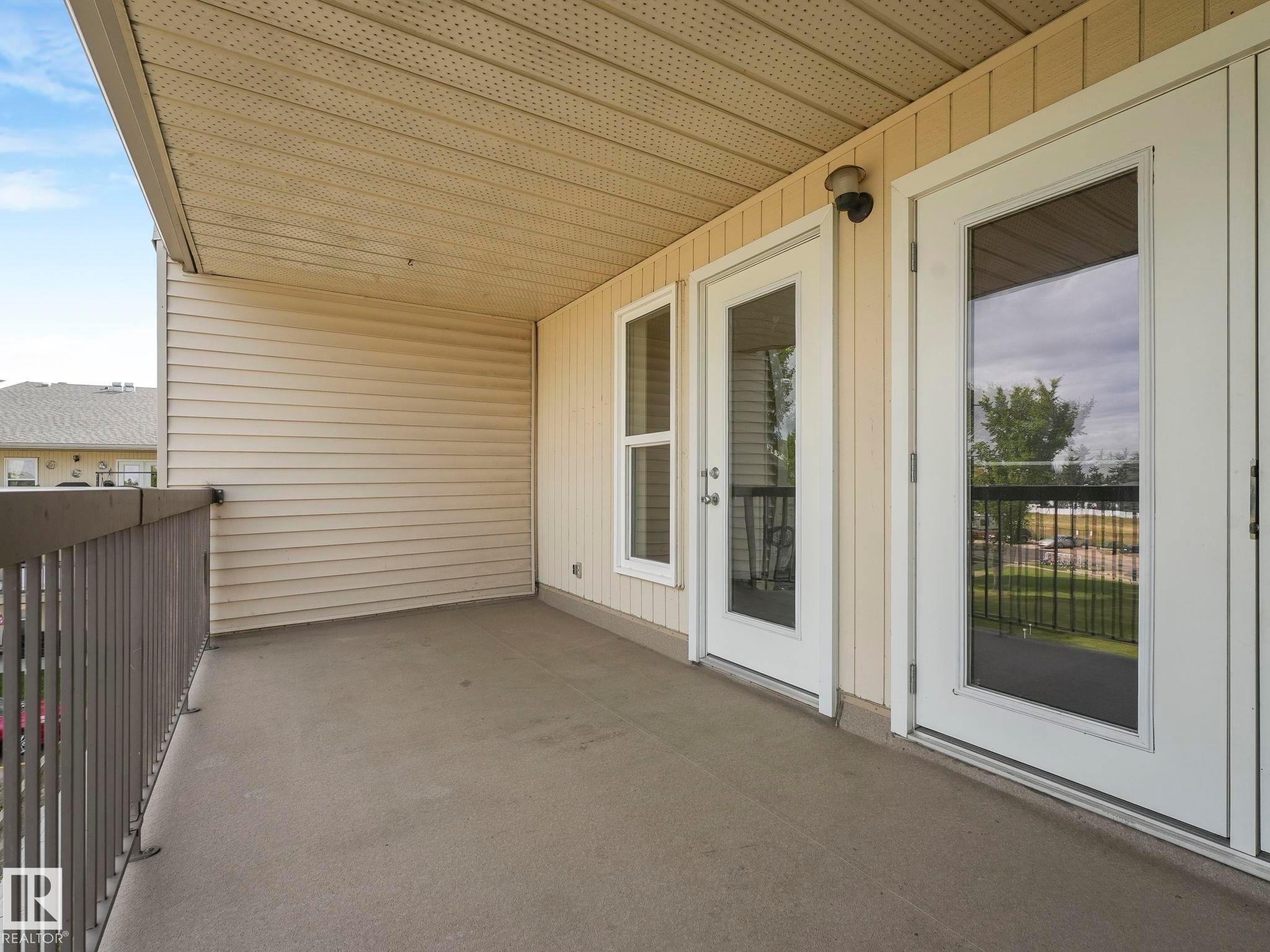 












303 10528 29 Avenue

,
Edmonton,




AB
T6J 4J2

