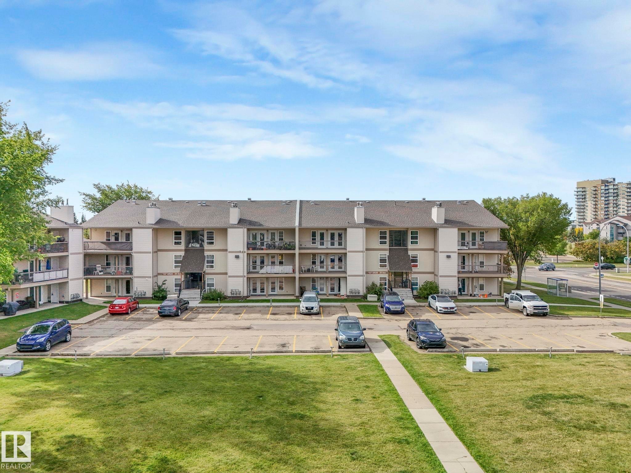 












303 10528 29 Avenue

,
Edmonton,




AB
T6J 4J2

