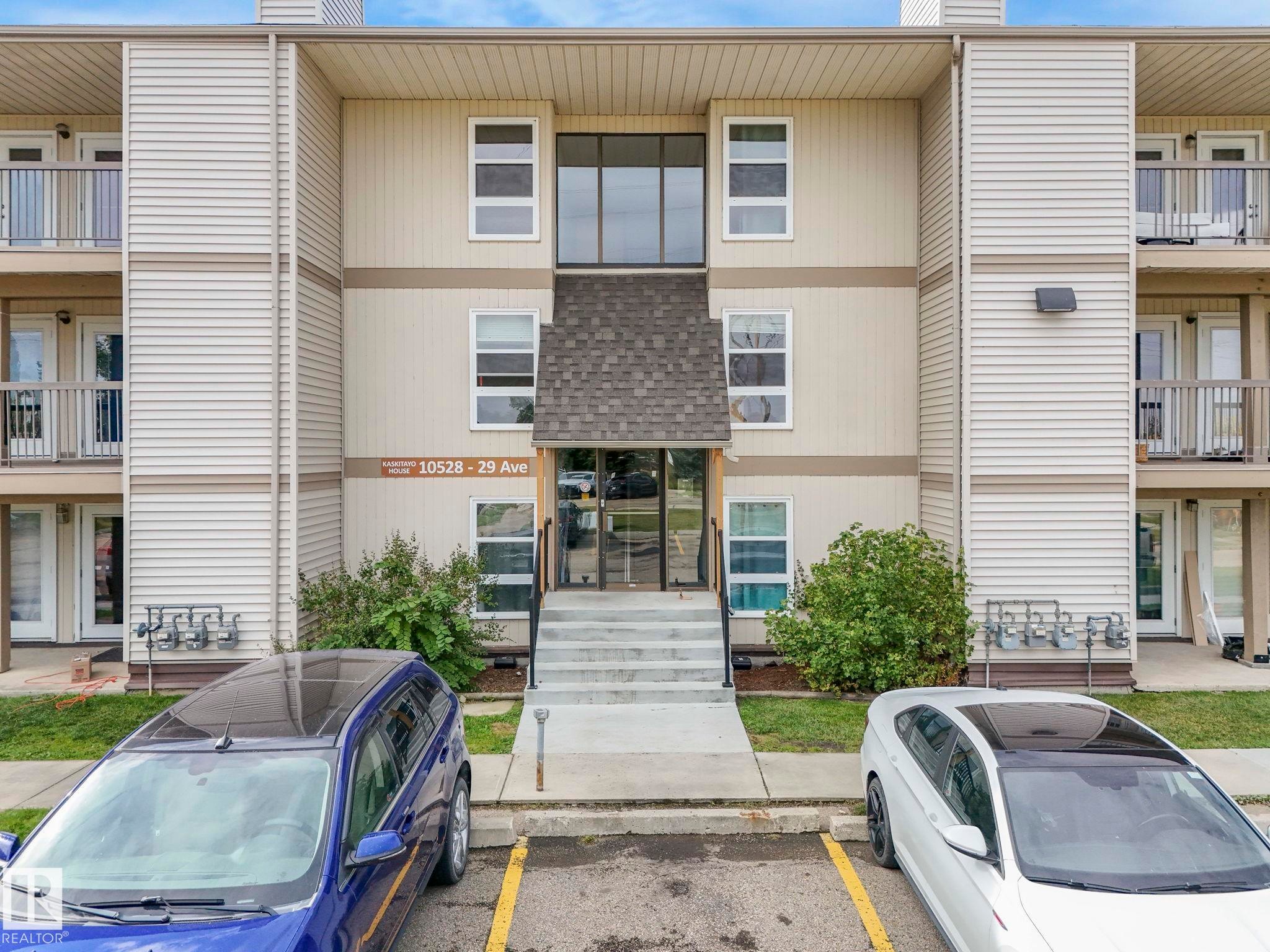












303 10528 29 Avenue

,
Edmonton,




AB
T6J 4J2

