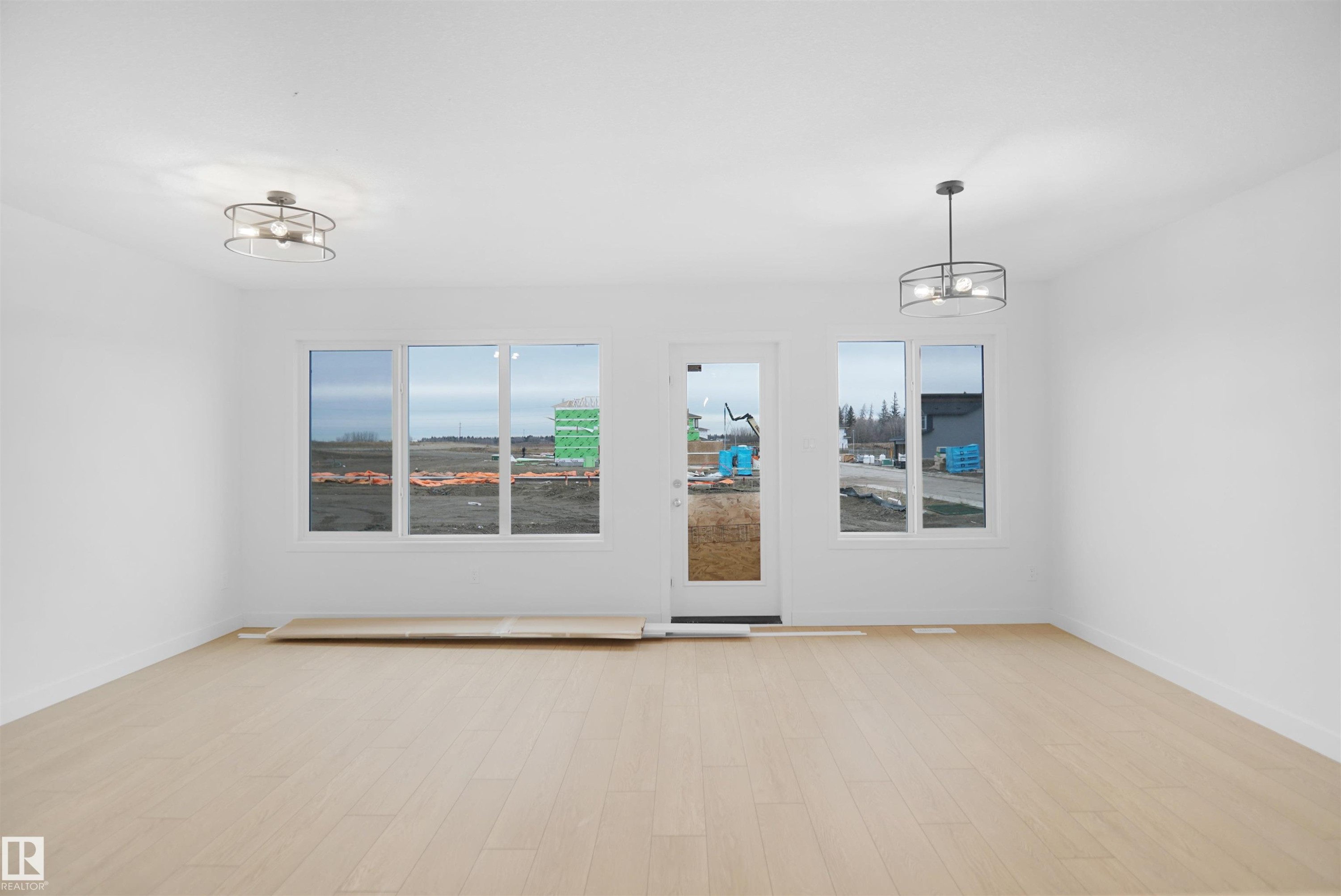 












1537 208 Street

,
Edmonton,




AB
T6W 5T6

