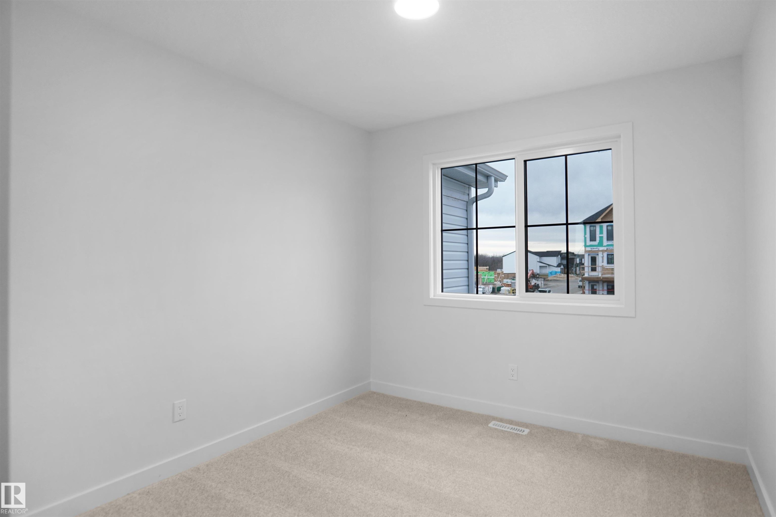 












1537 208 Street

,
Edmonton,




AB
T6W 5T6

