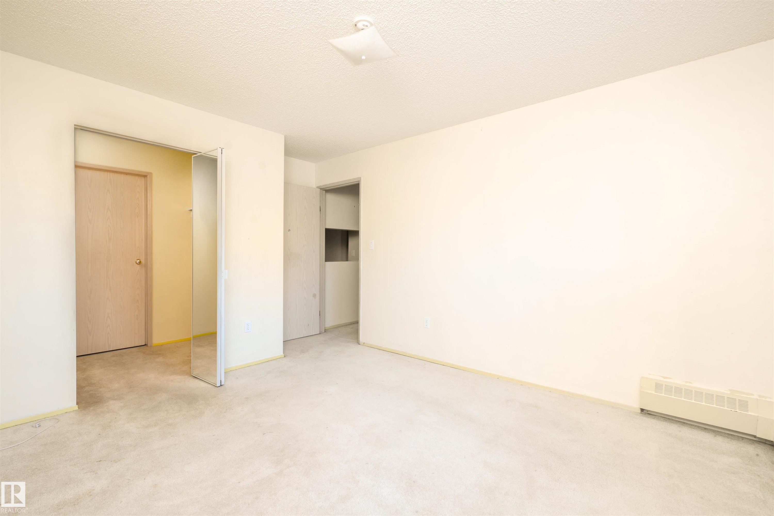 












108 2508 50 Street NW

,
Edmonton,




AB
T6L 6X9

