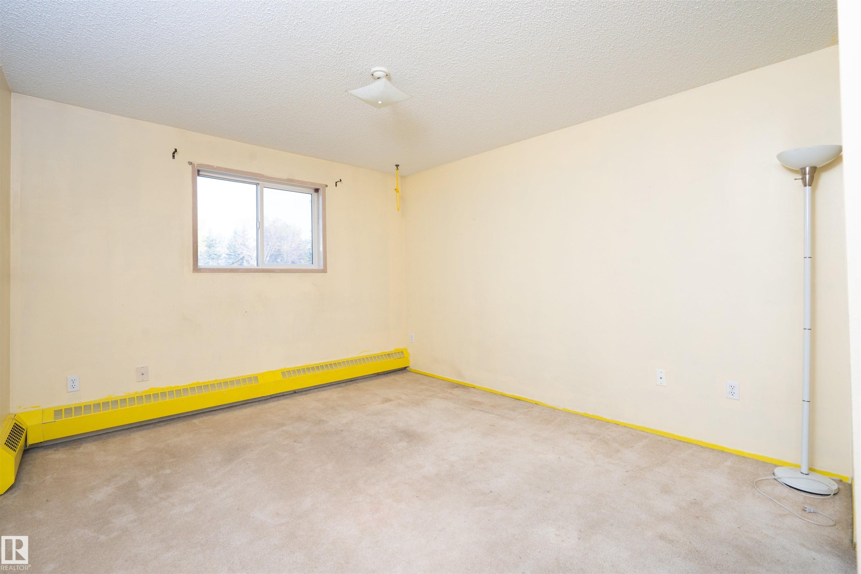 












108 2508 50 Street NW

,
Edmonton,




AB
T6L 6X9

