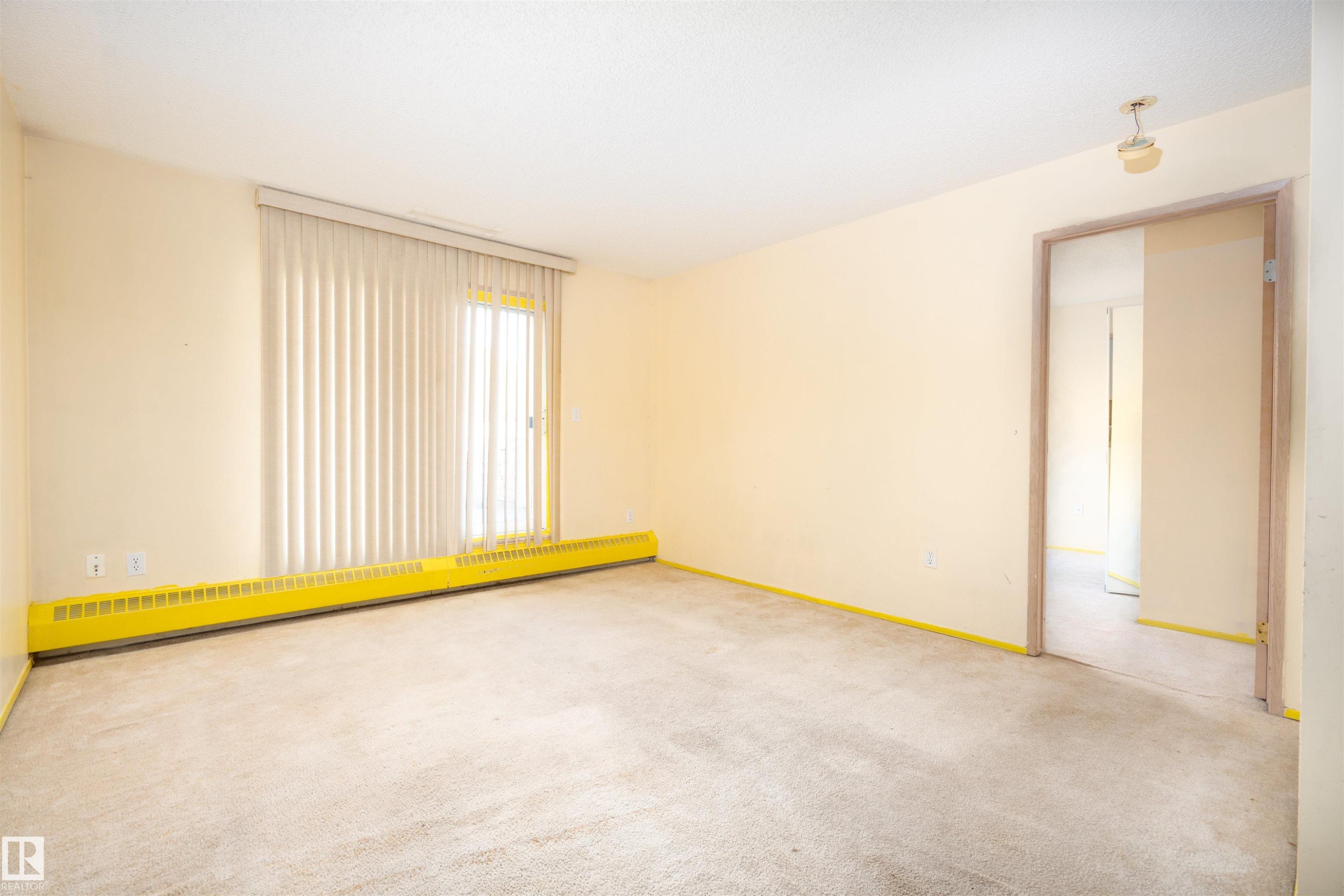 












108 2508 50 Street NW

,
Edmonton,




AB
T6L 6X9


