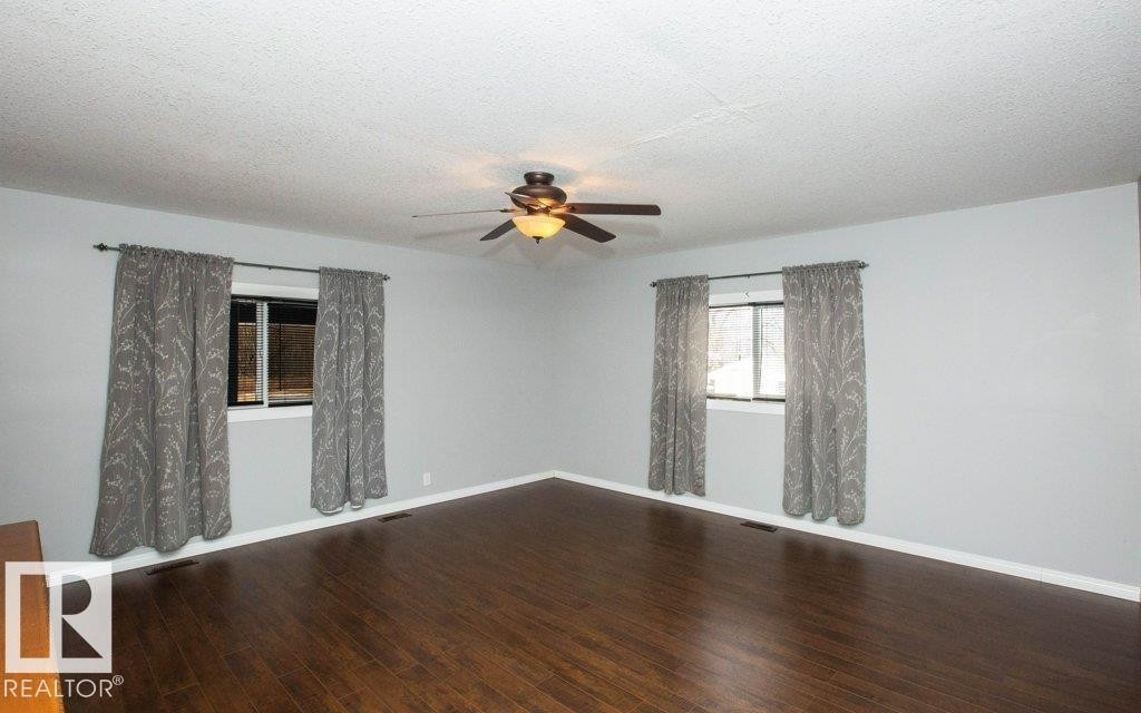 












1104 Hwy 18

,
Rural Westlock County,




AB
T7P 2P7

