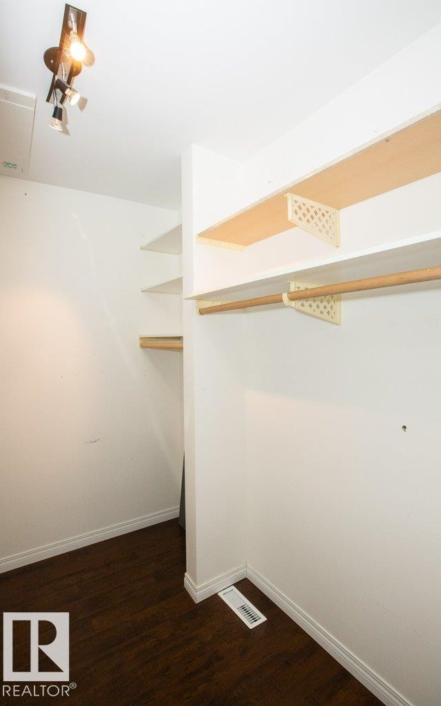 












1104 Hwy 18

,
Rural Westlock County,




AB
T7P 2P7

