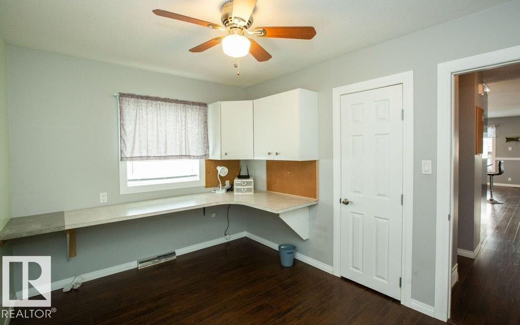 












1104 Hwy 18

,
Rural Westlock County,




AB
T7P 2P7

