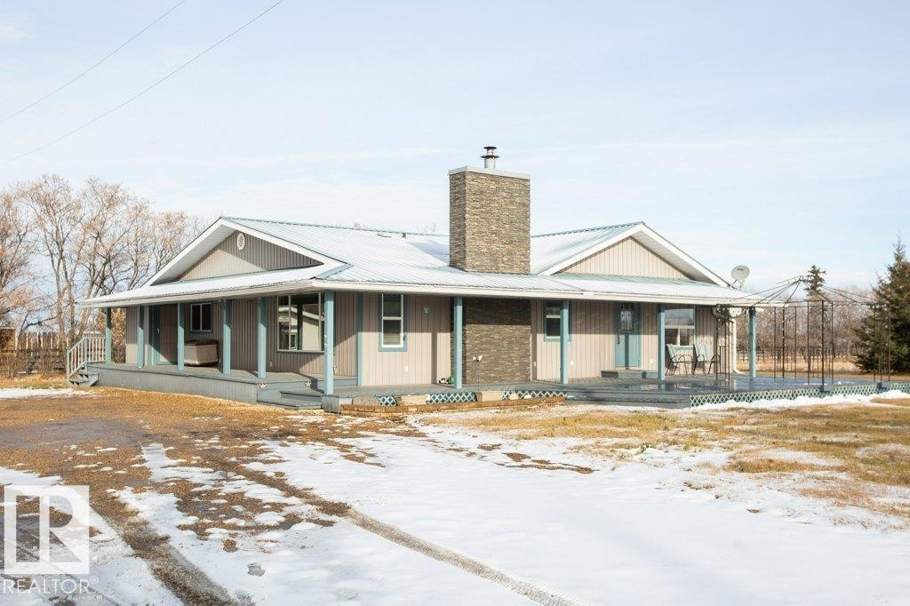 












1104 Hwy 18

,
Rural Westlock County,




AB
T7P 2P7

