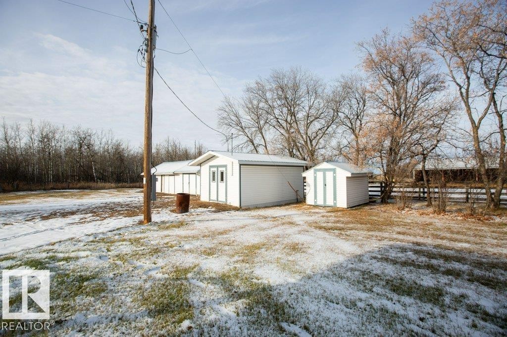 












1104 Hwy 18

,
Rural Westlock County,




AB
T7P 2P7

