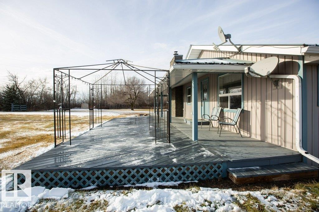 












1104 Hwy 18

,
Rural Westlock County,




AB
T7P 2P7

