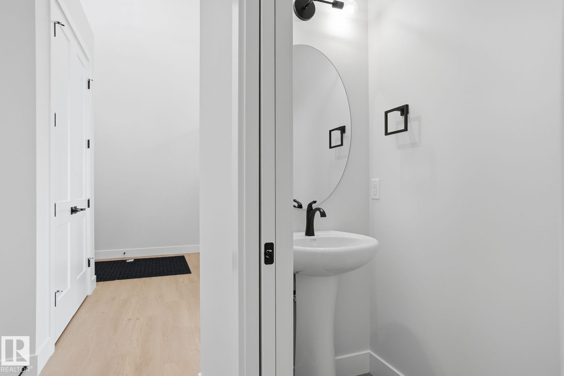 












721 ASTORIA Way

,
Devon,




AB
T9G 0M7

