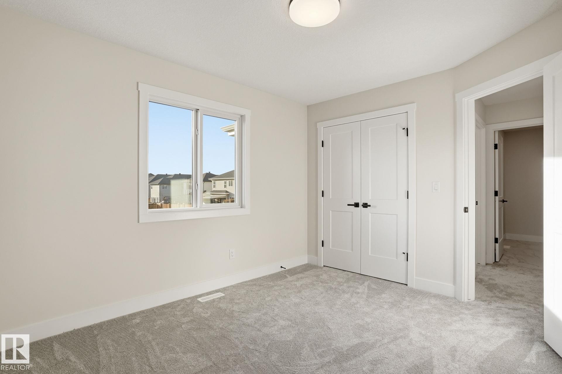 












721 ASTORIA Way

,
Devon,




AB
T9G 0M7

