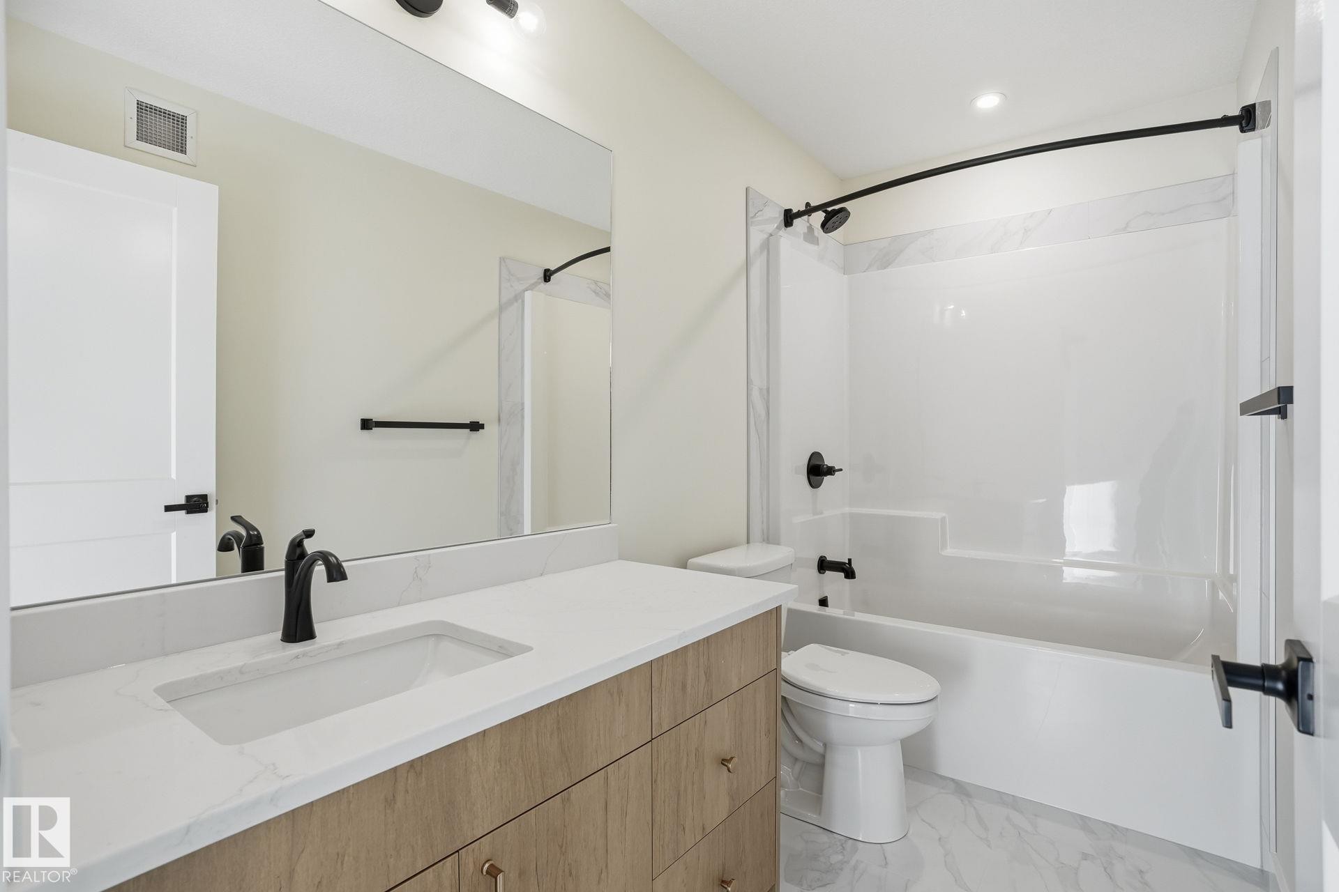 












721 ASTORIA Way

,
Devon,




AB
T9G 0M7

