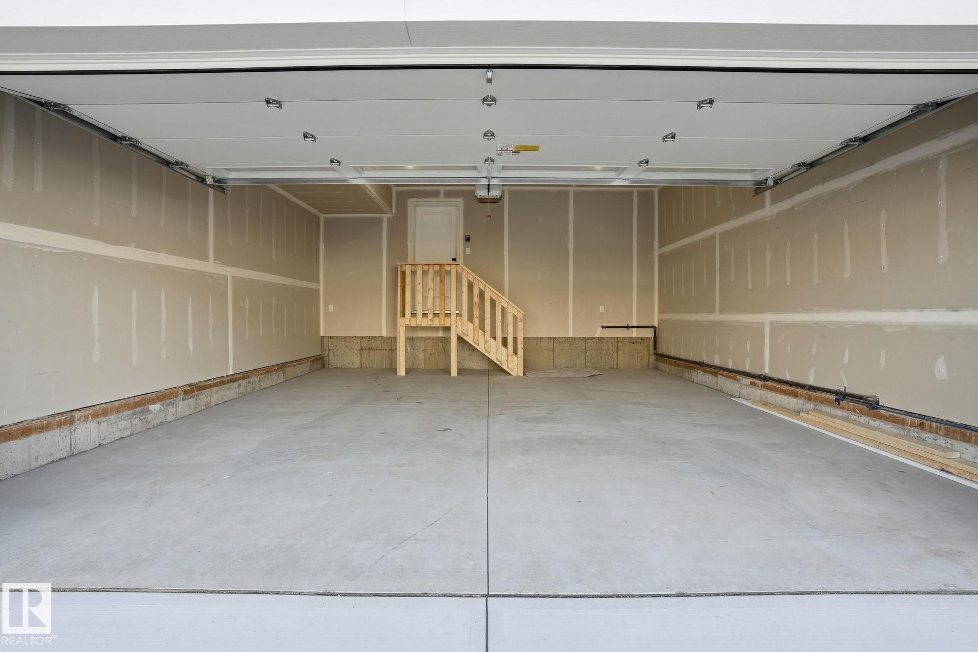 












721 ASTORIA Way

,
Devon,




AB
T9G 0M7

