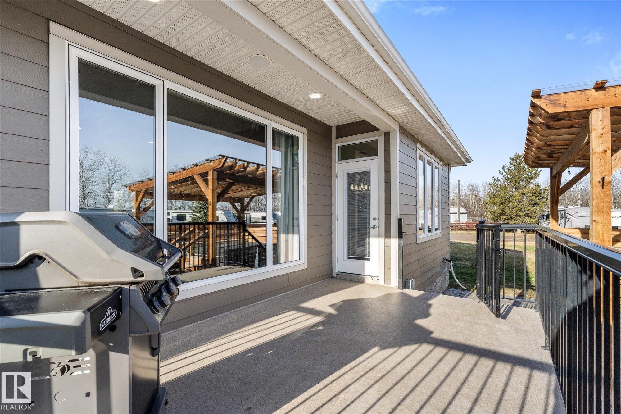 












102 3510 Ste. Anne Trail

,
Rural Lac Ste. Anne County,




AB
T0E 0A1

