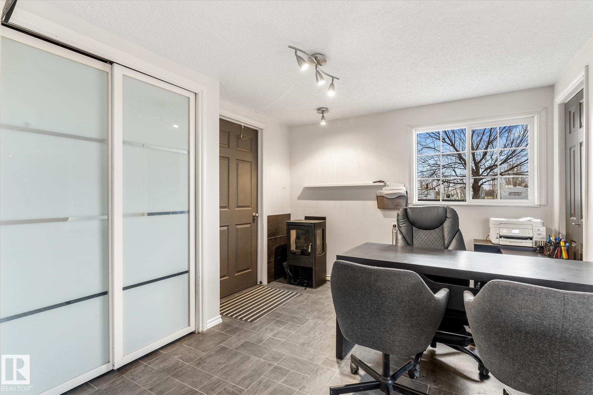 












102 3510 Ste. Anne Trail

,
Rural Lac Ste. Anne County,




AB
T0E 0A1

