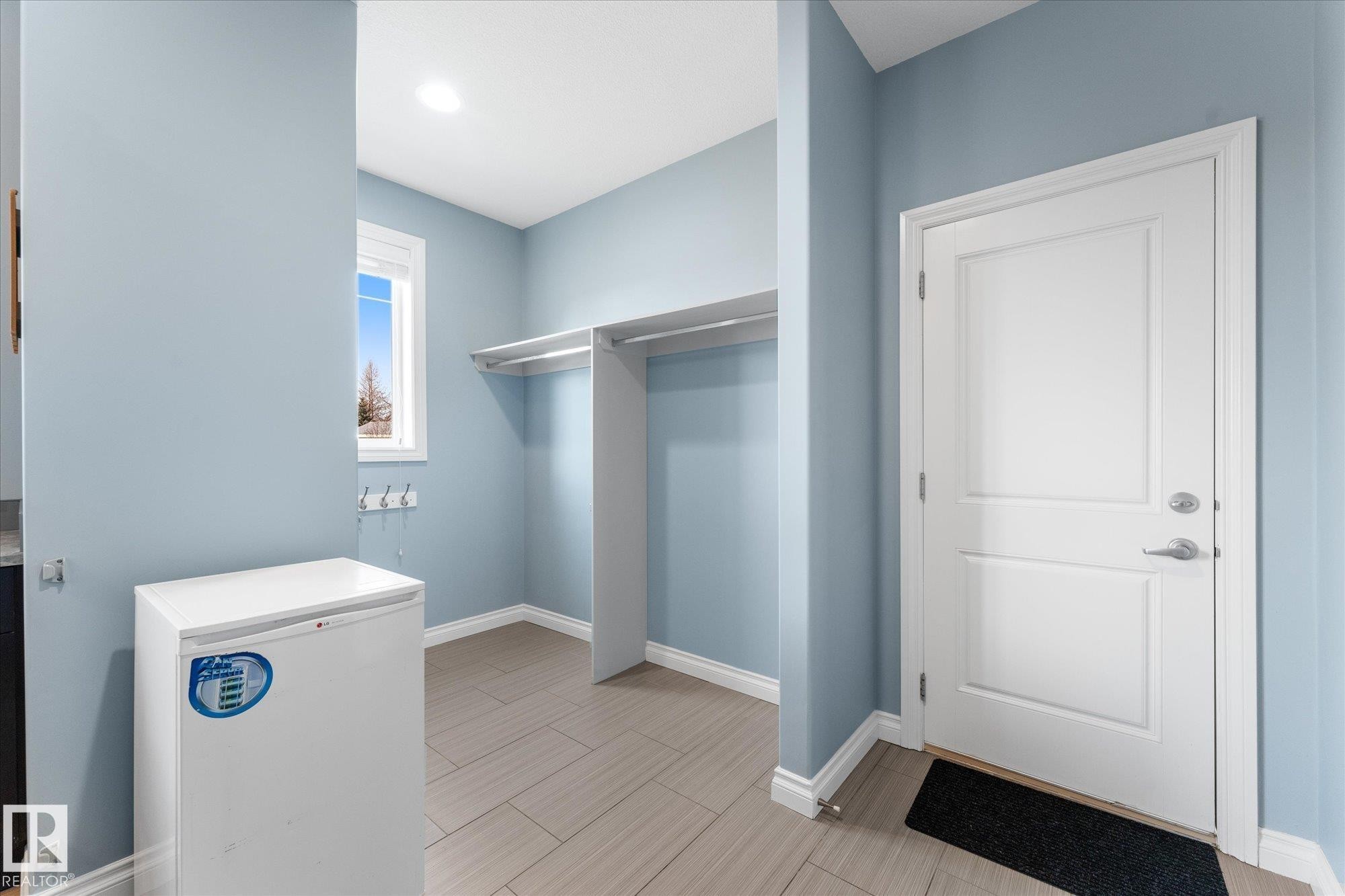 












102 3510 Ste. Anne Trail

,
Rural Lac Ste. Anne County,




AB
T0E 0A1

