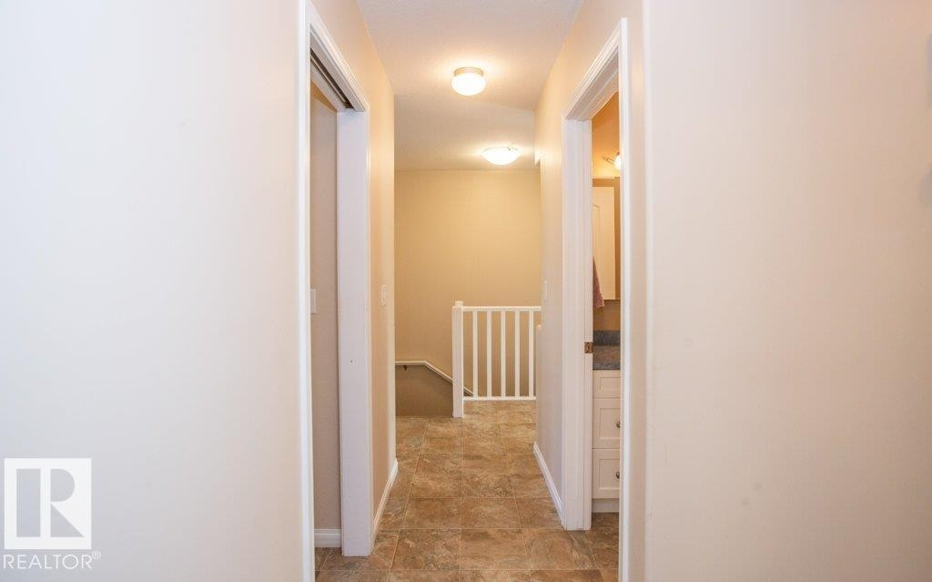 












11107 103 Street

,
Westlock,




AB
T7P 1G6

