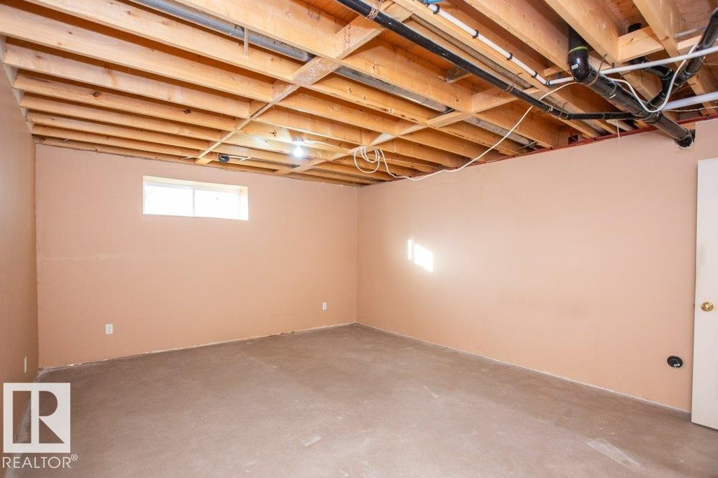 












11107 103 Street

,
Westlock,




AB
T7P 1G6

