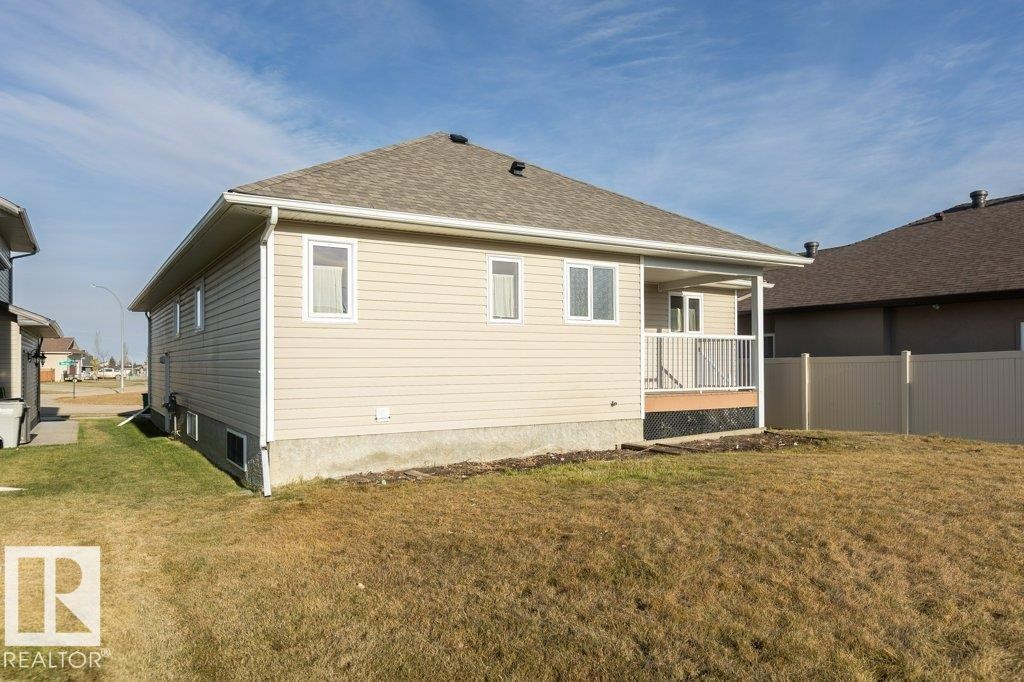 












11107 103 Street

,
Westlock,




AB
T7P 1G6

