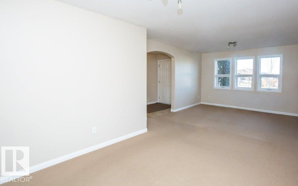 












11107 103 Street

,
Westlock,




AB
T7P 1G6

