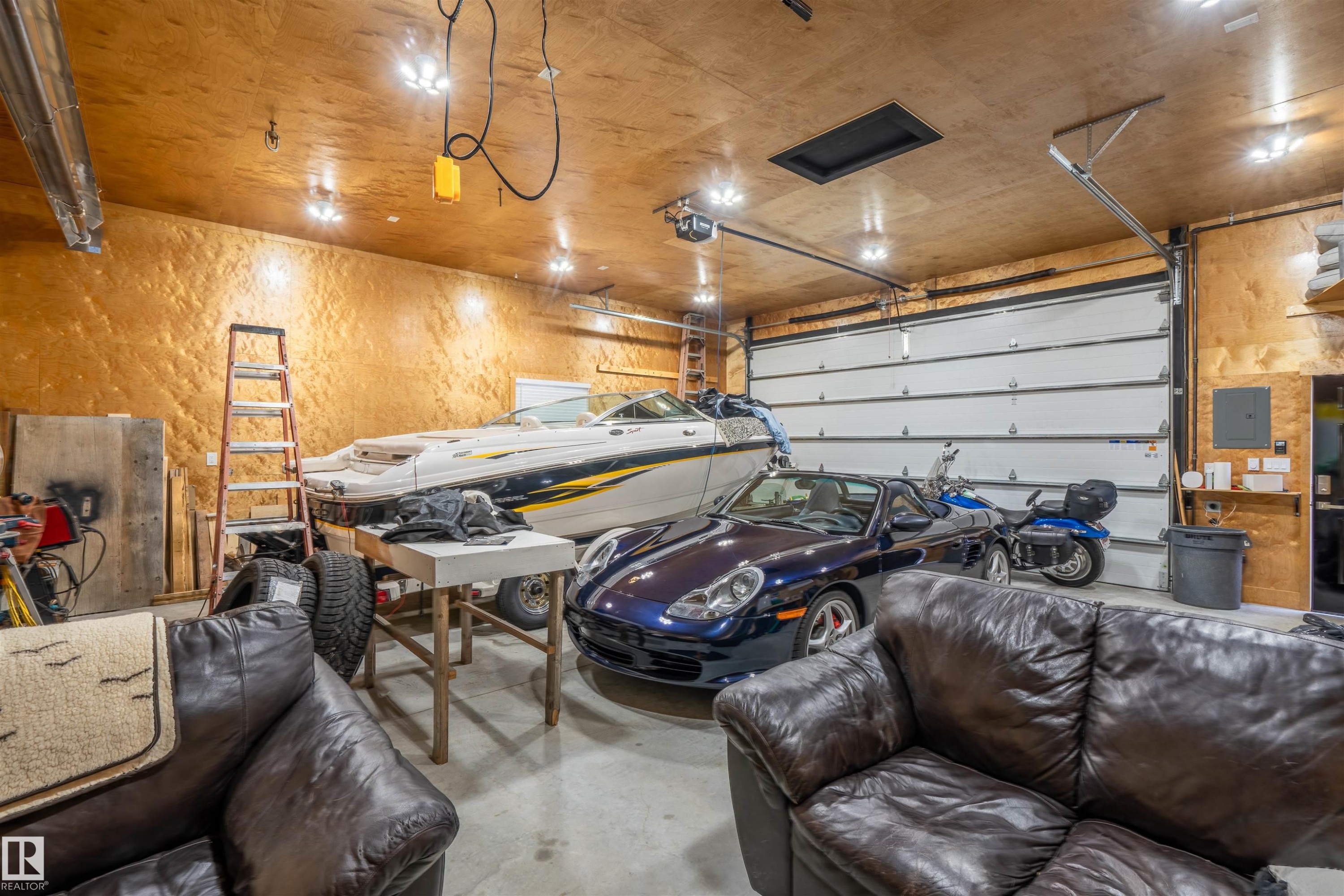 












4916 59 Avenue

,
Cold Lake,




AB
T9M 0C2

