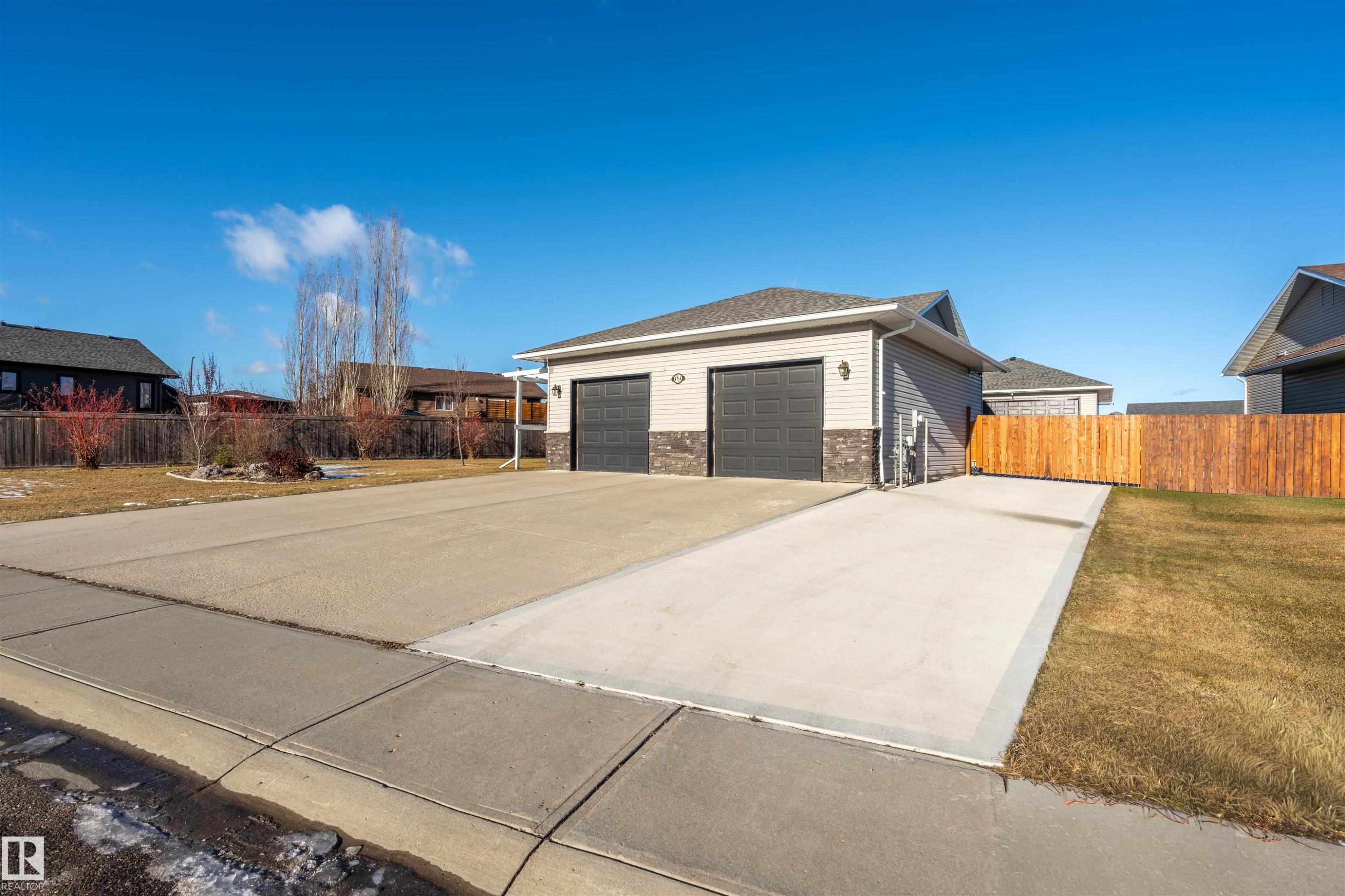 












4916 59 Avenue

,
Cold Lake,




AB
T9M 0C2

