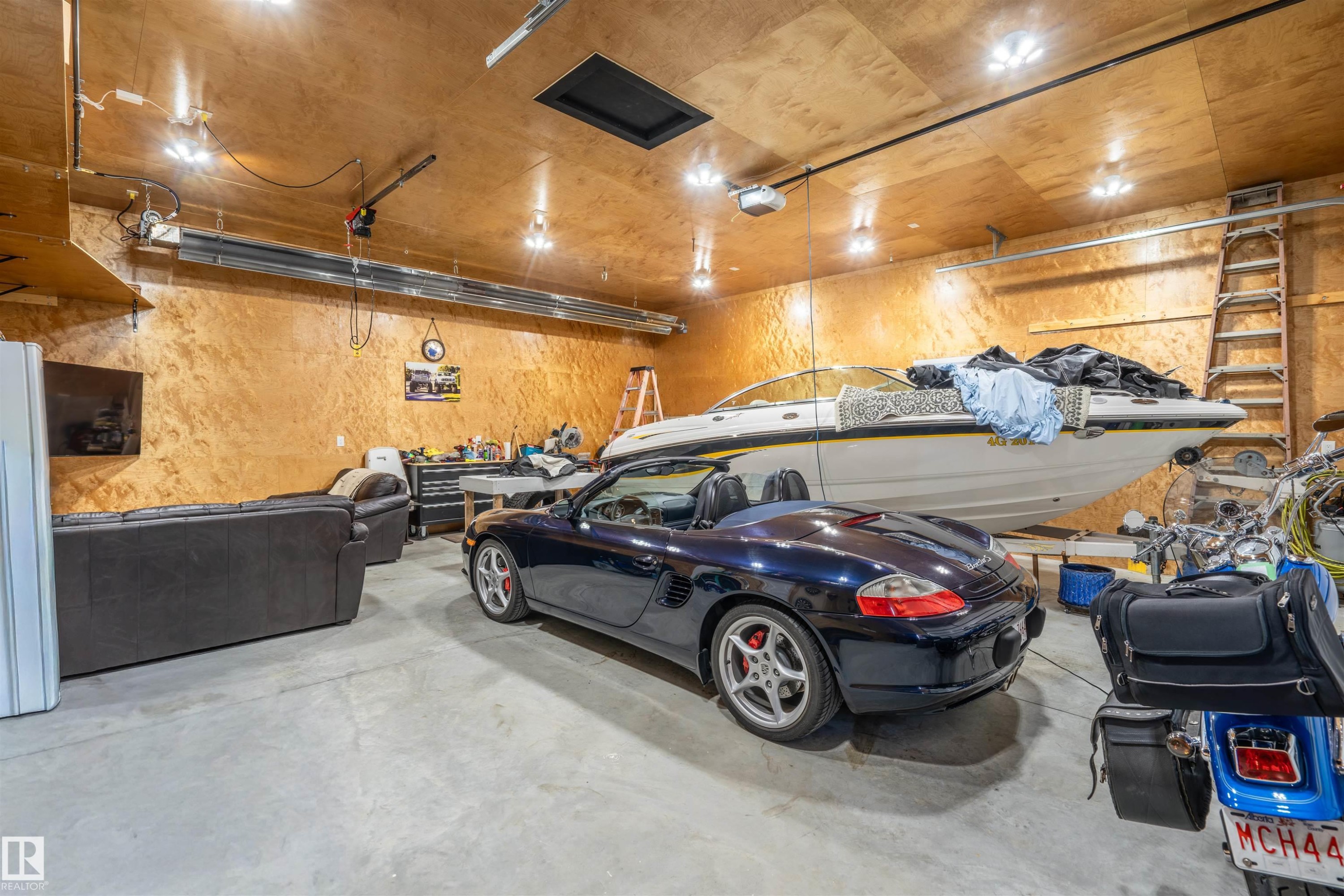 












4916 59 Avenue

,
Cold Lake,




AB
T9M 0C2

