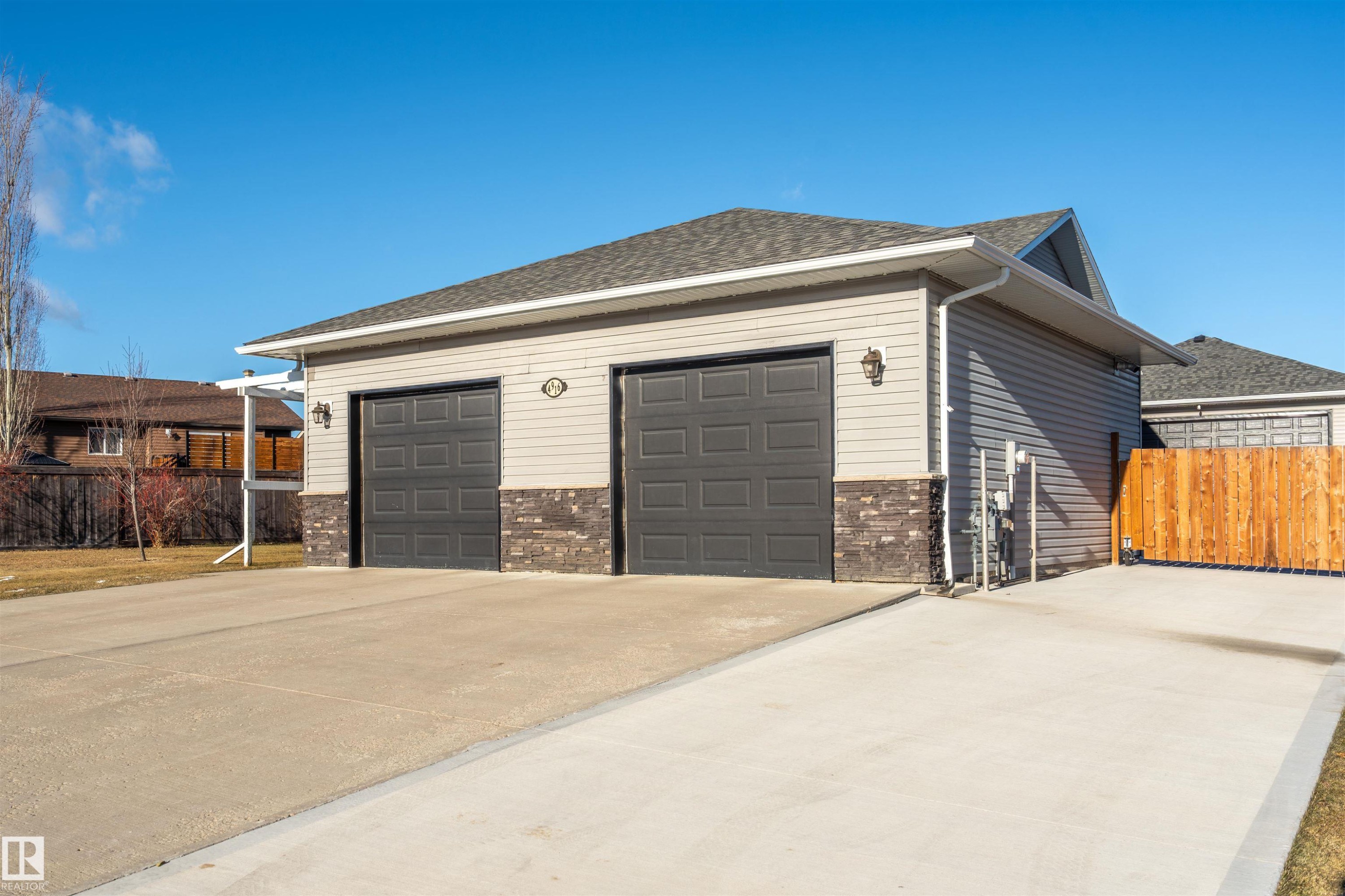 












4916 59 Avenue

,
Cold Lake,




AB
T9M 0C2

