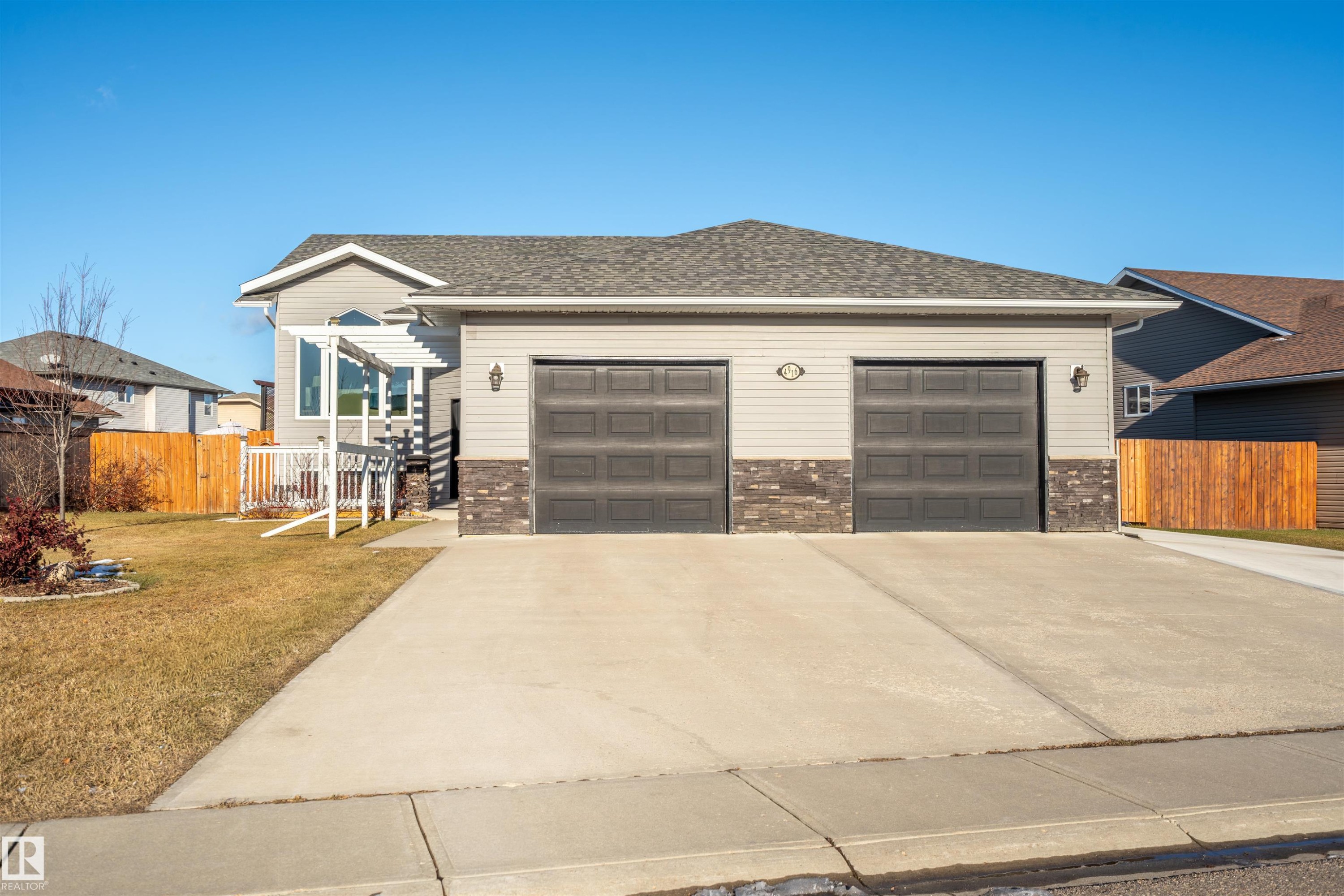 












4916 59 Avenue

,
Cold Lake,




AB
T9M 0C2

