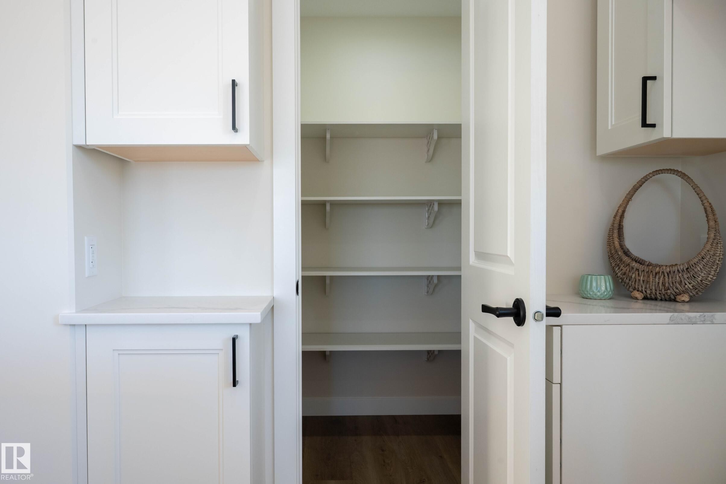 












113-62429 RR 420A

,
Rural Bonnyville M.D.,




AB
T9M 1P2

