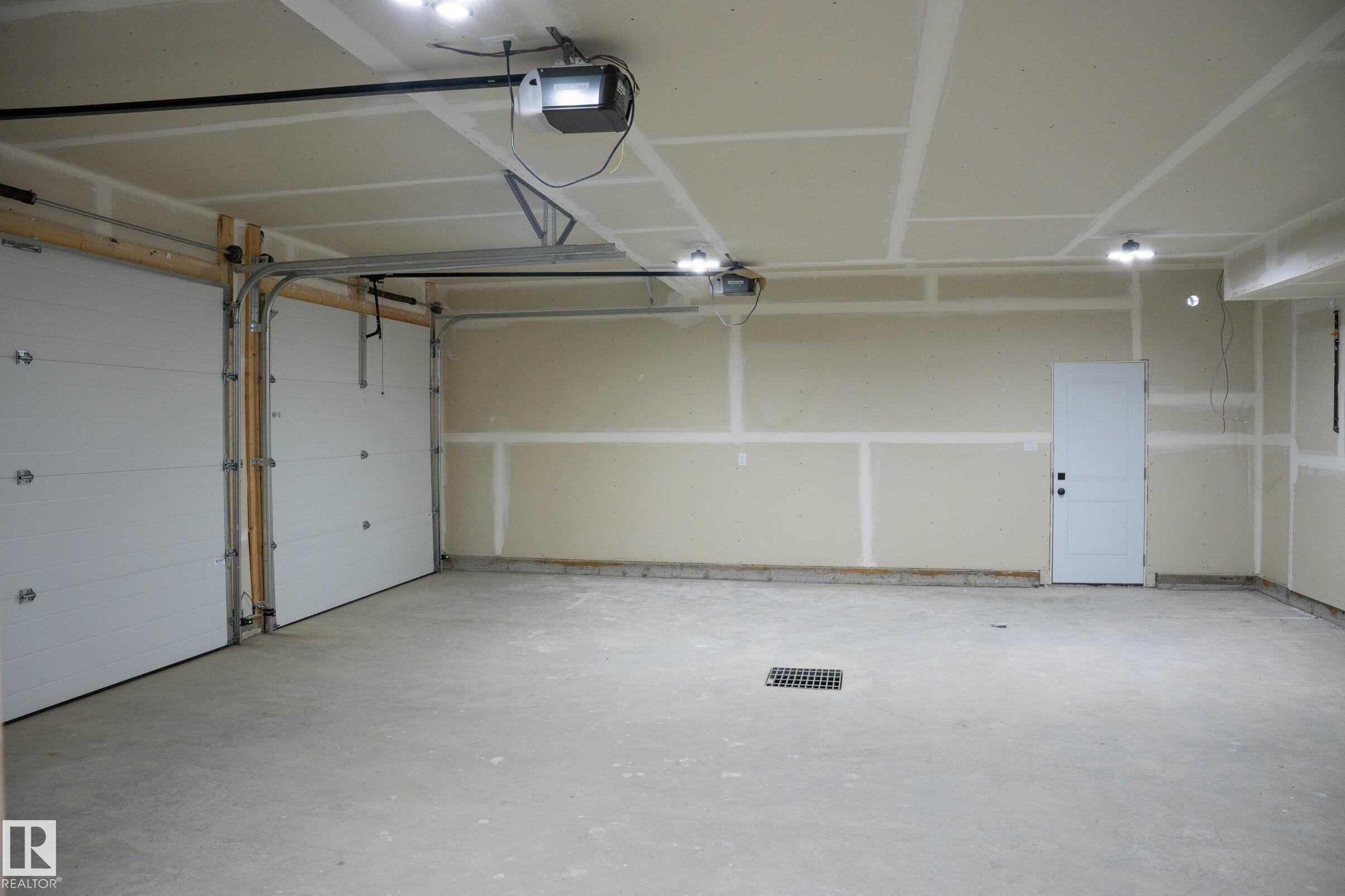 












113-62429 RR 420A

,
Rural Bonnyville M.D.,




AB
T9M 1P2

