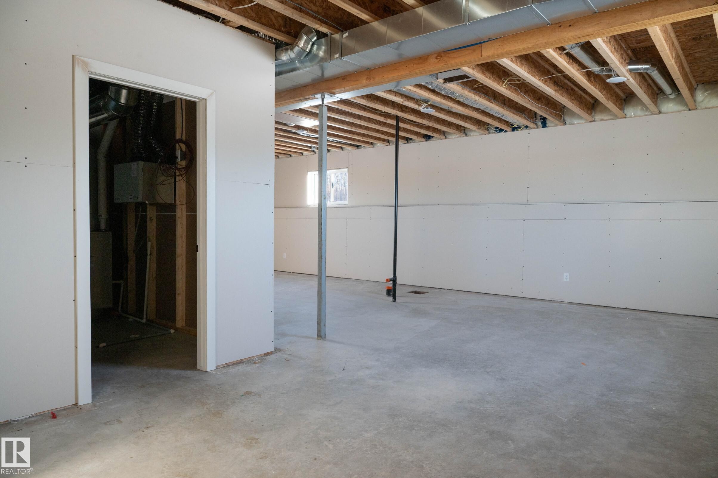 












113-62429 RR 420A

,
Rural Bonnyville M.D.,




AB
T9M 1P2

